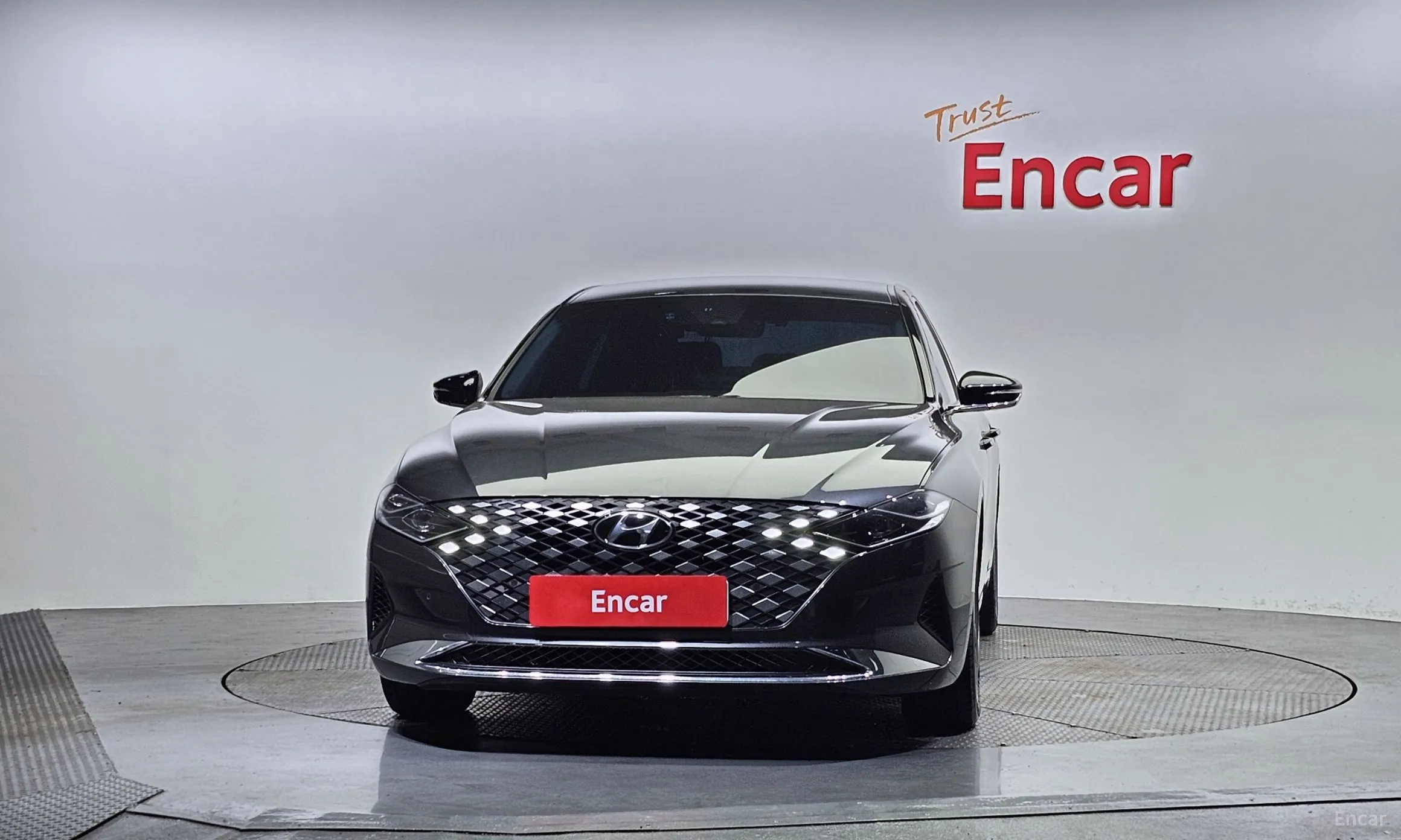 Hyundai Grandeur IG превью 2