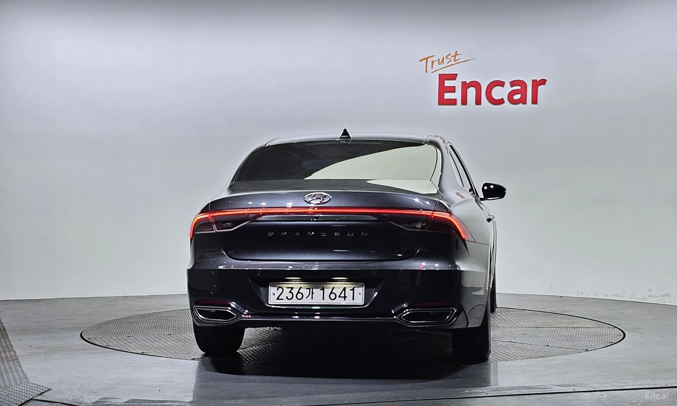 Hyundai Grandeur IG превью 3