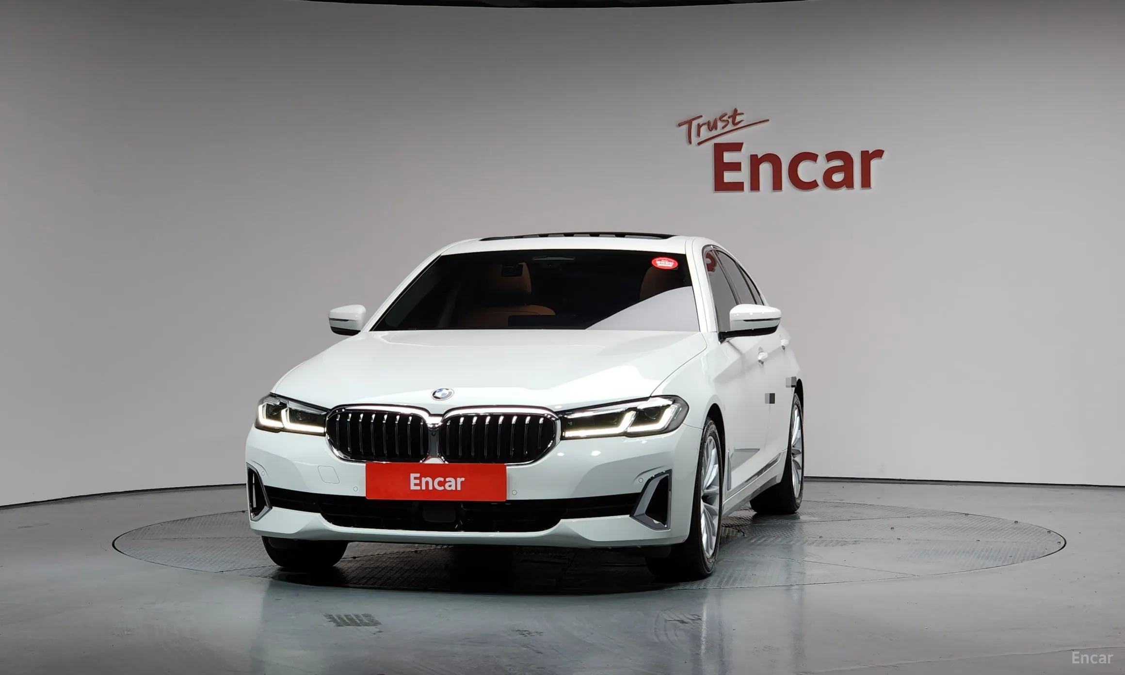 BMW 5 Series (G30)