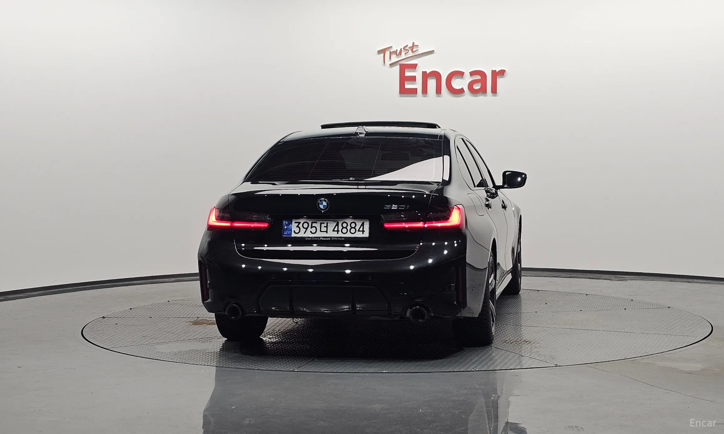 BMW 3 Series (G20) превью 3
