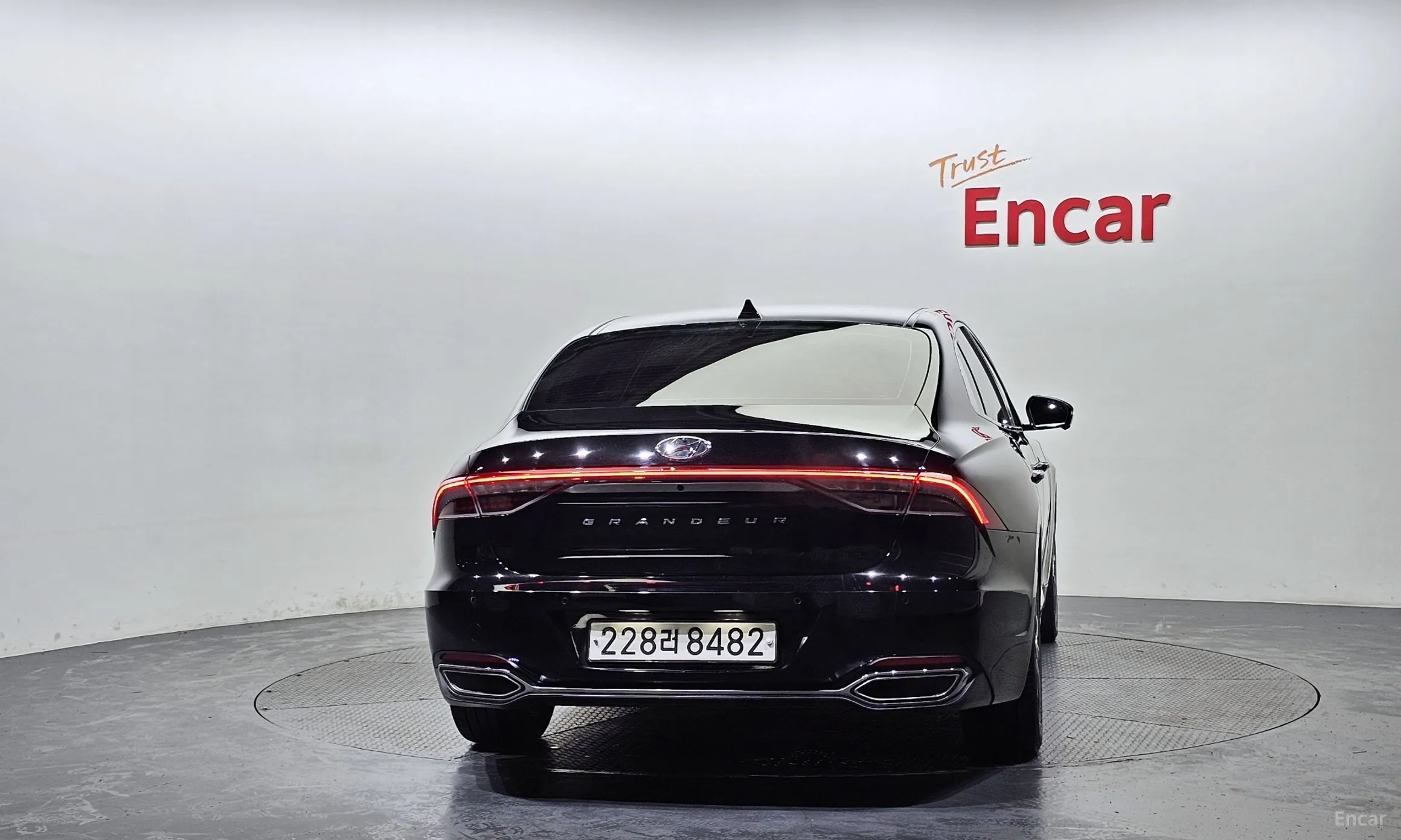 Hyundai Grandeur IG превью 3