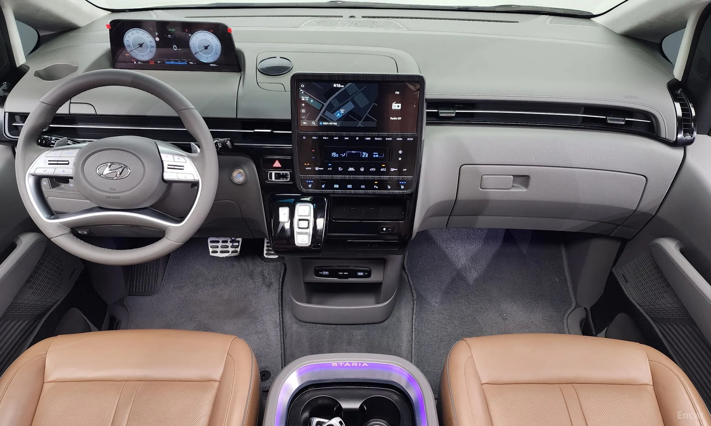 Hyundai Staria превью 4