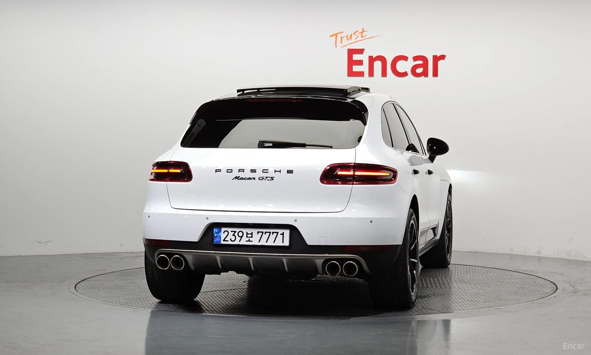 Porsche Macan превью 3