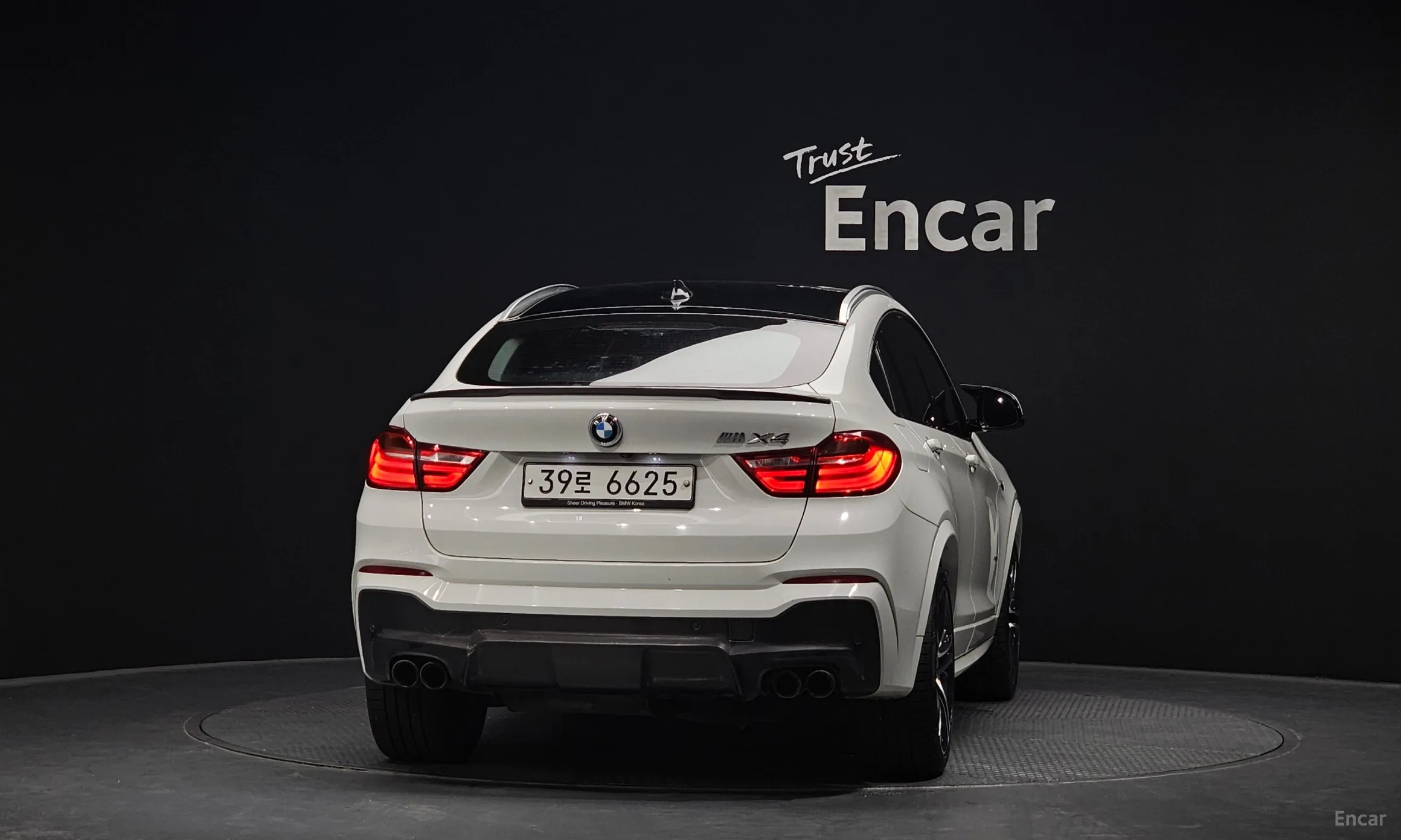 BMW X4 (F26) превью 3