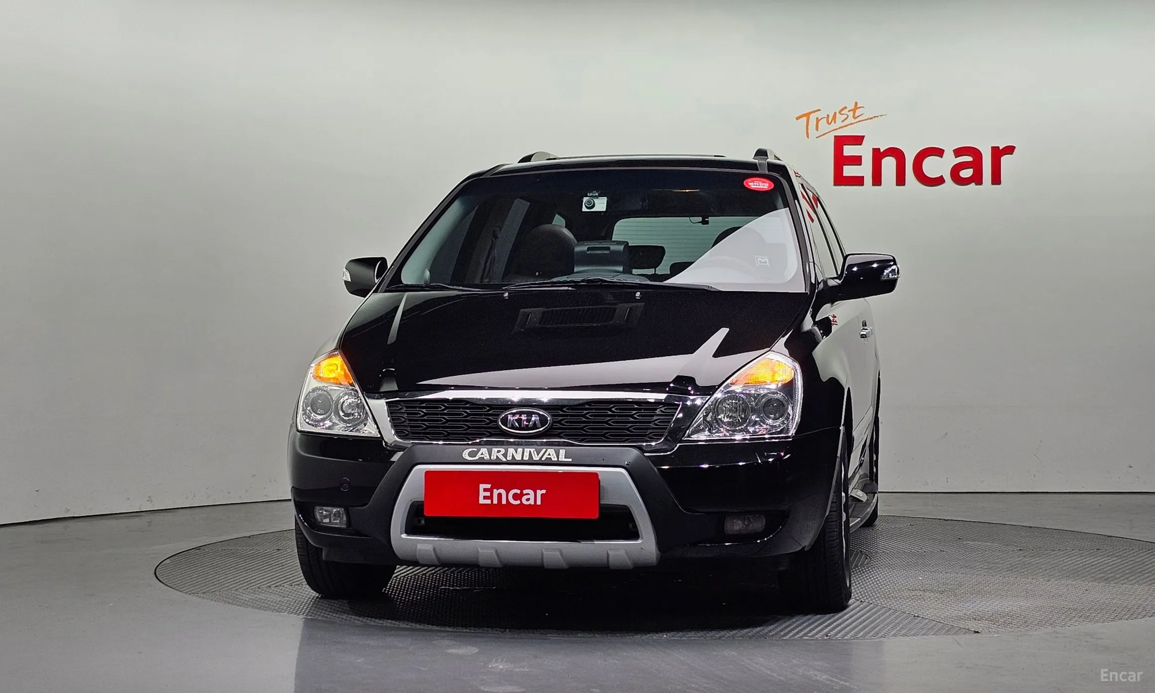 Kia Carnival R превью 2