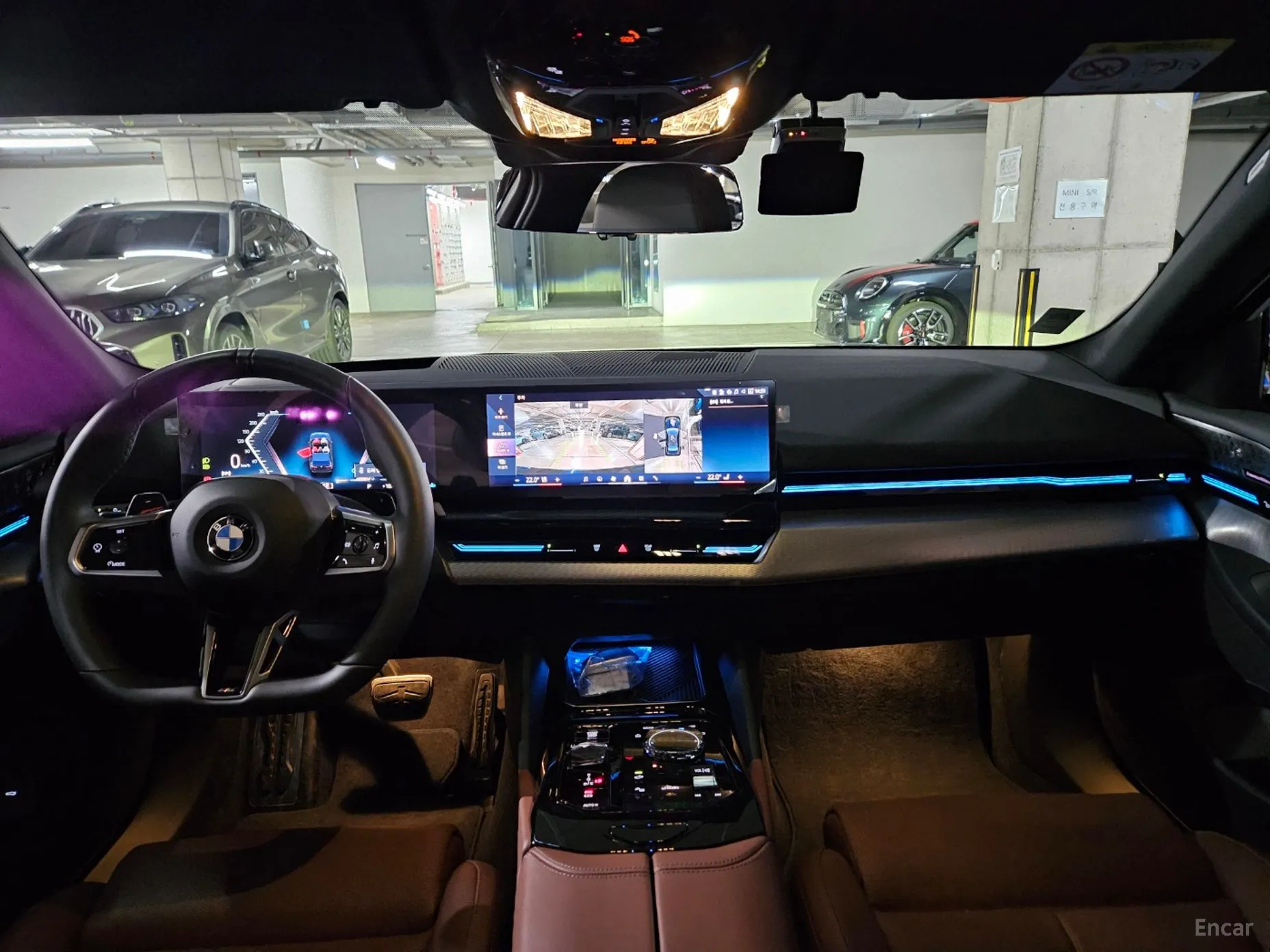 BMW 5 Series (G60) превью 4