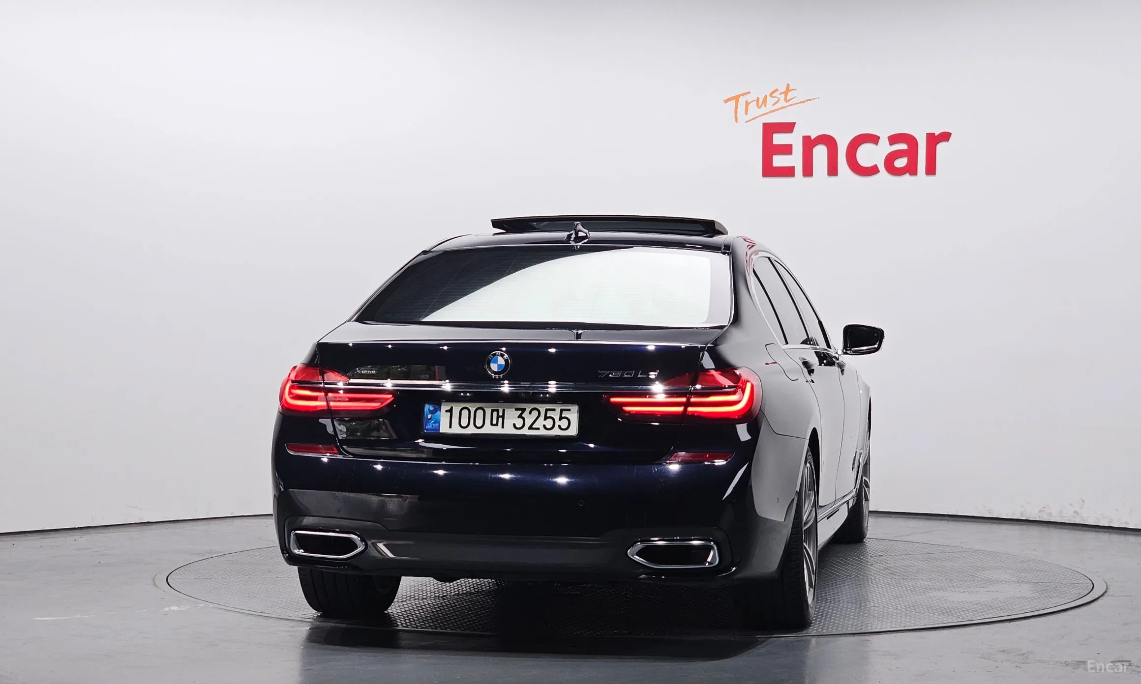 BMW 7 Series (G11) превью 3