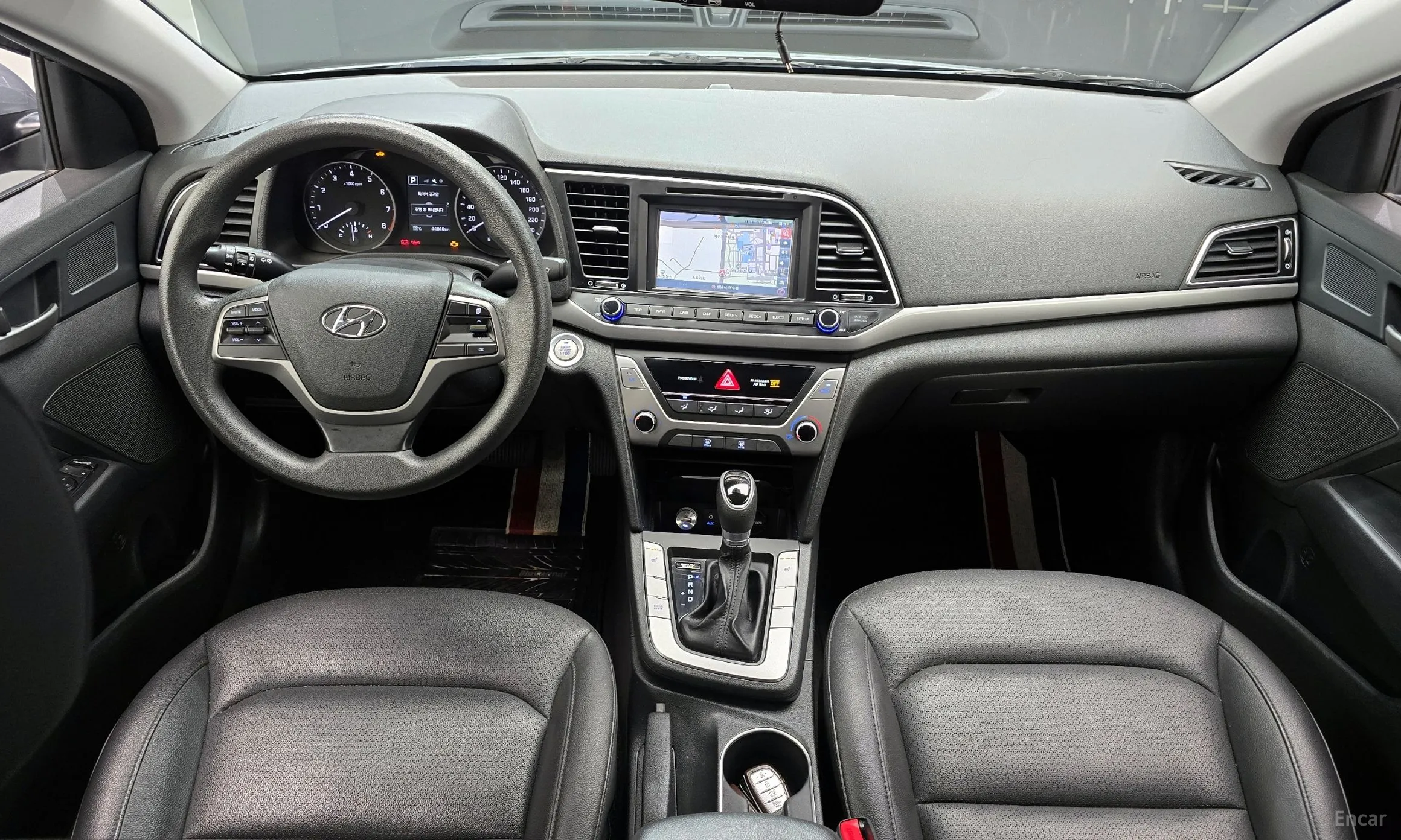 Hyundai Avante AD превью 4
