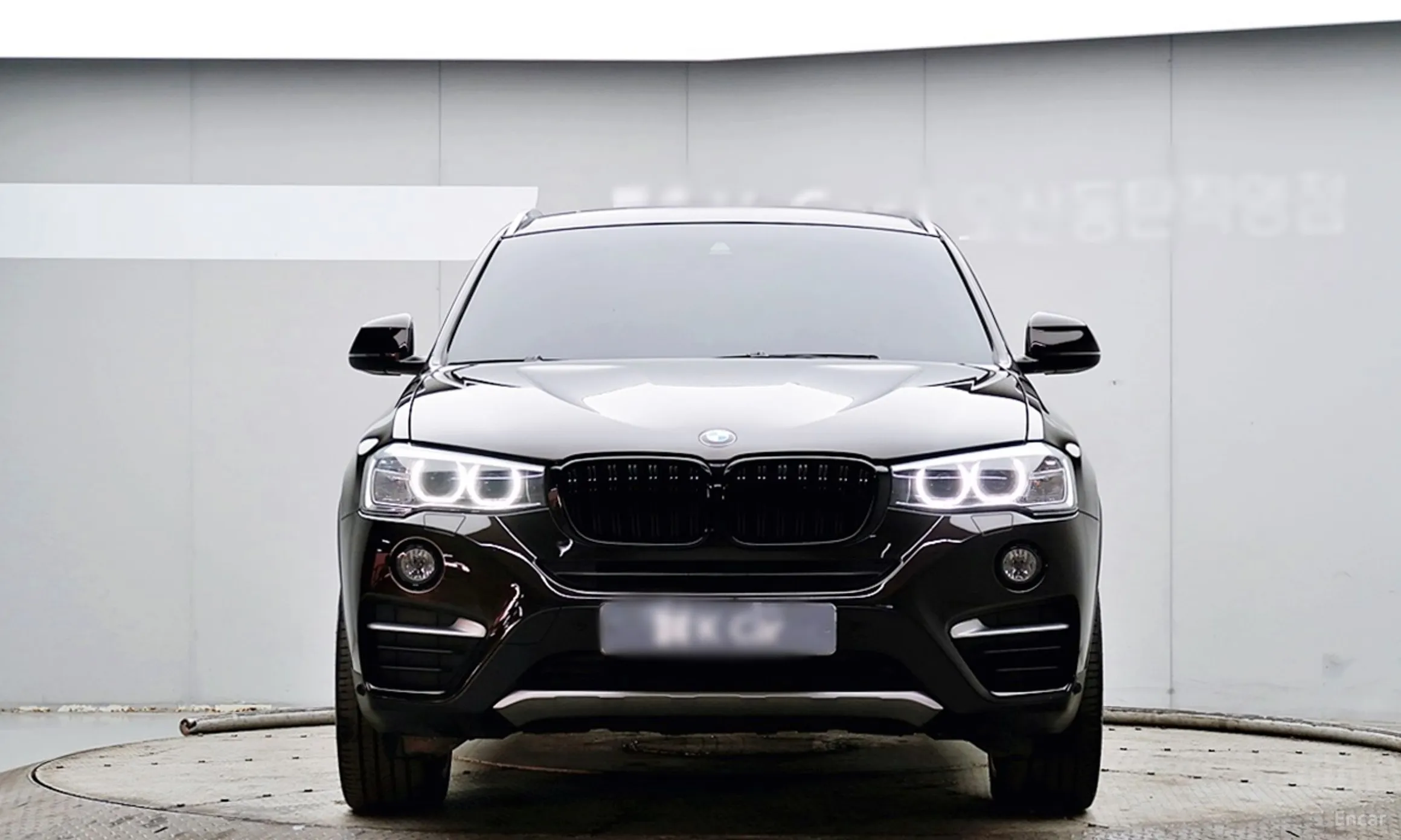 BMW X4 (F26) превью 2
