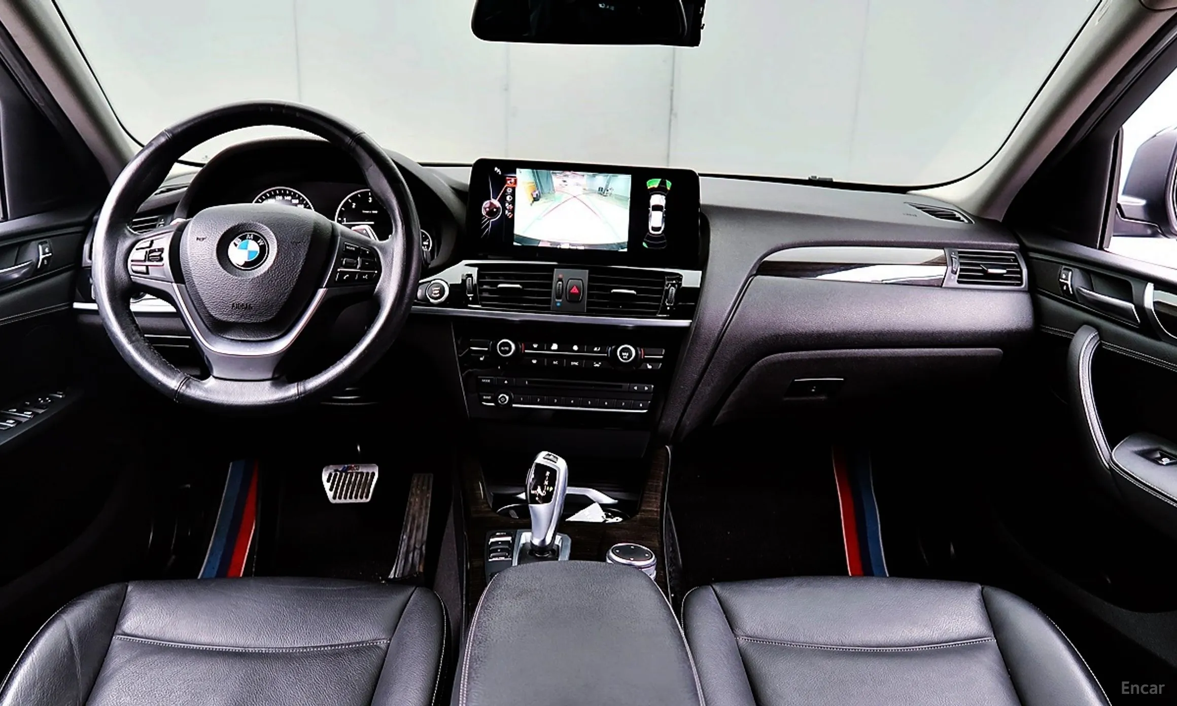BMW X4 (F26) превью 4
