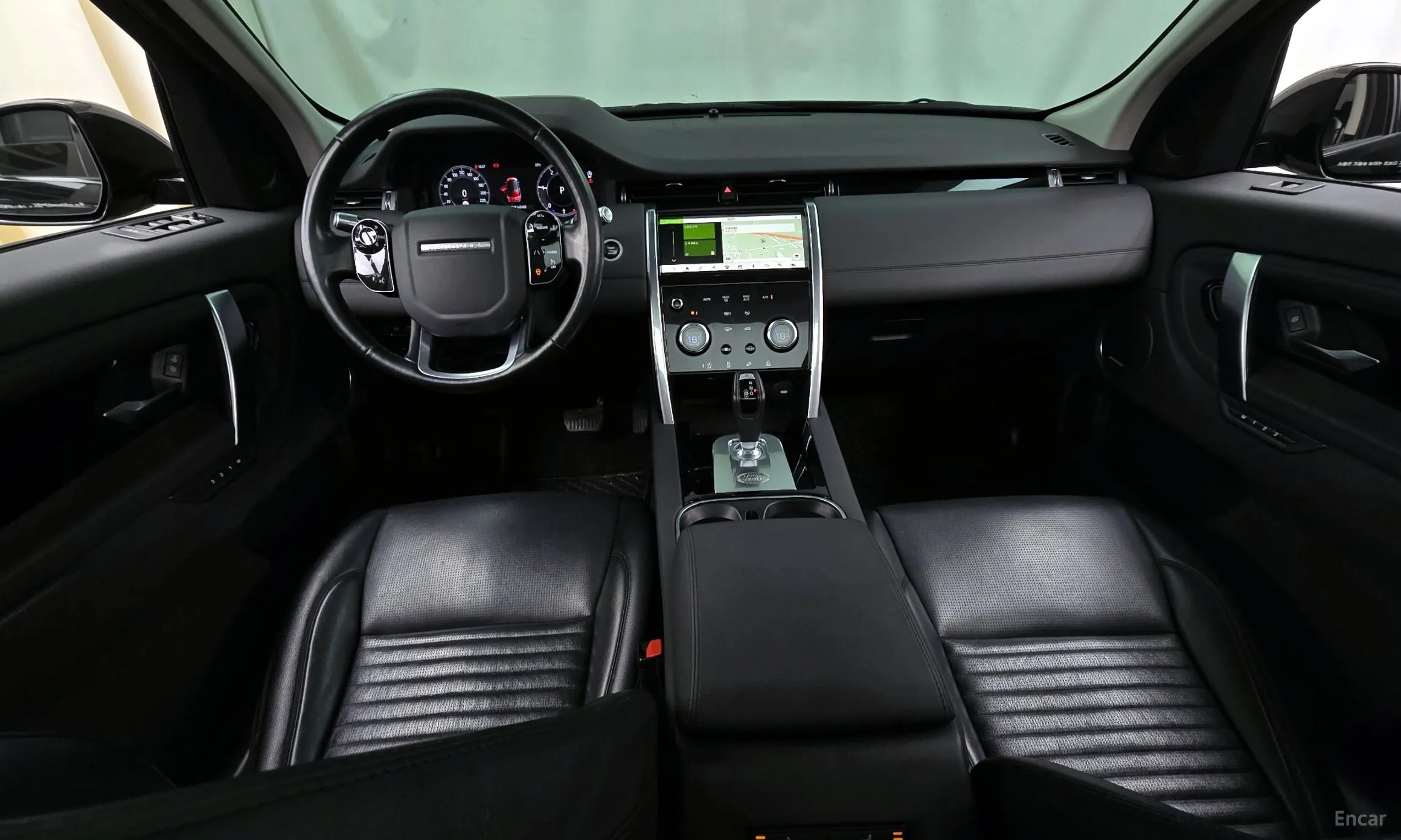 Land Rover Discovery Sports превью 4
