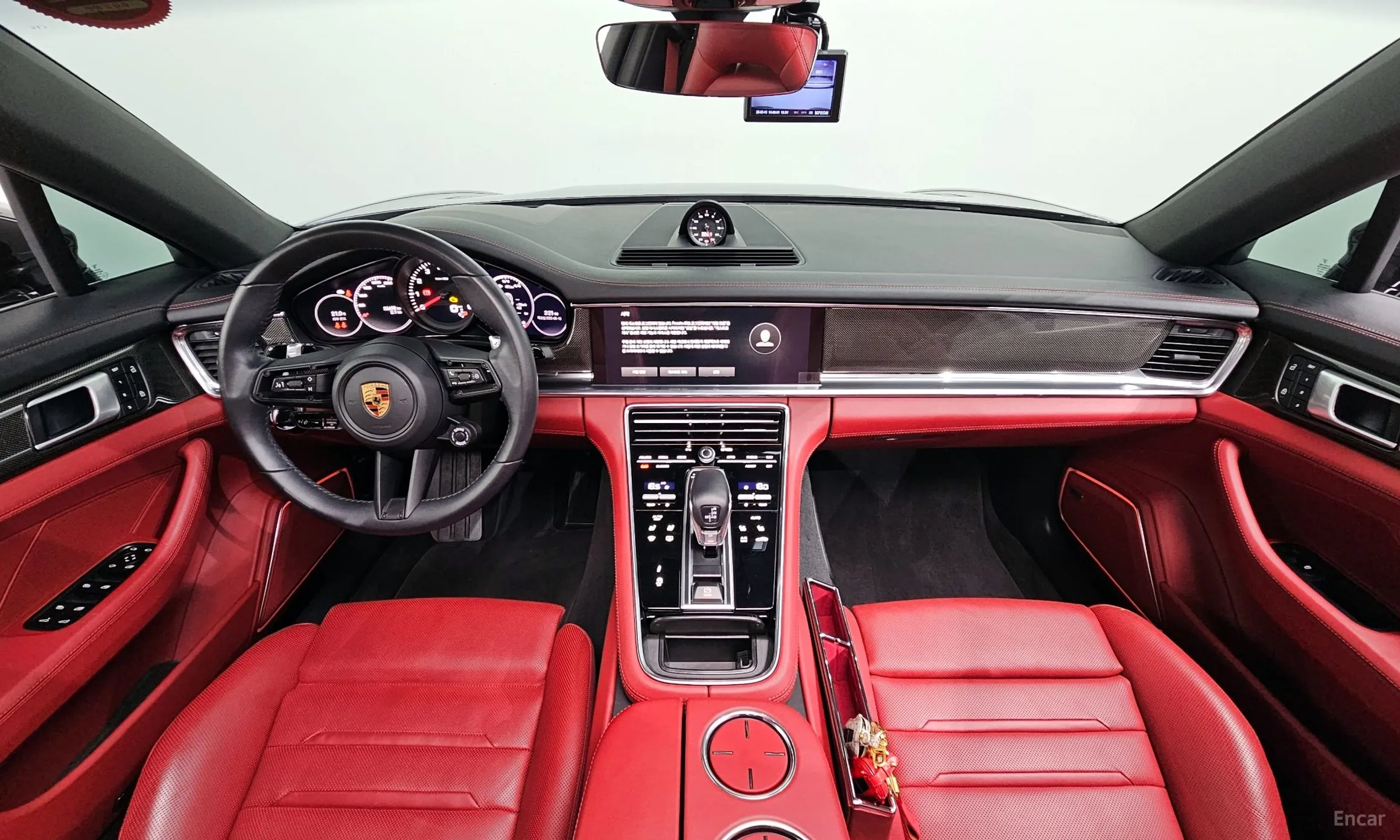 Porsche Panamera (971) превью 4