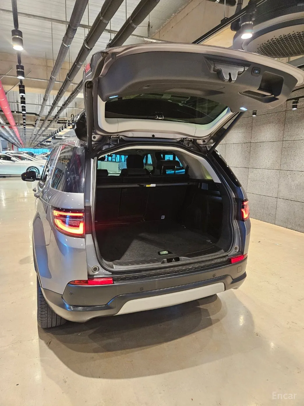 Land Rover Discovery Sports превью 4