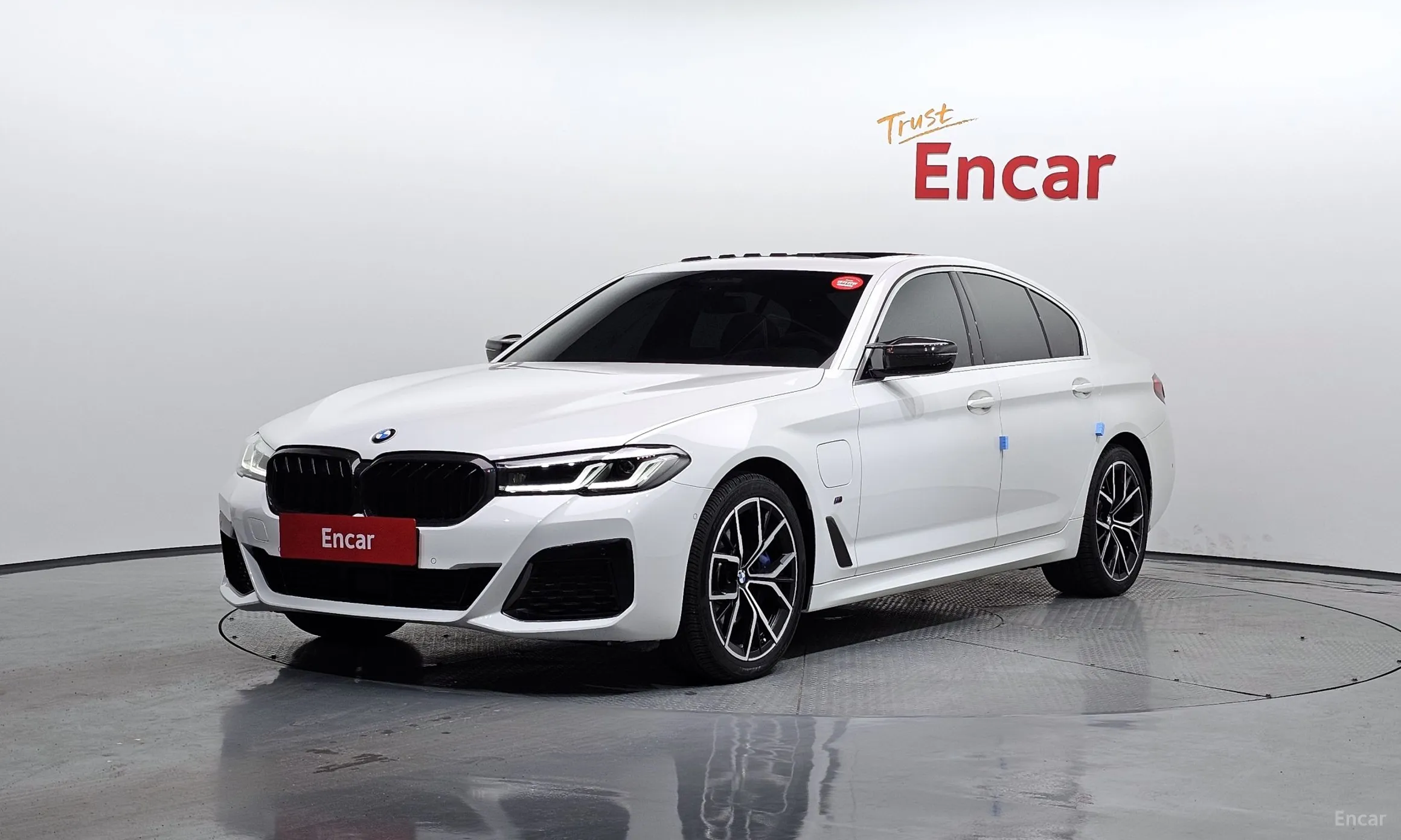 BMW 5 Series (G30)