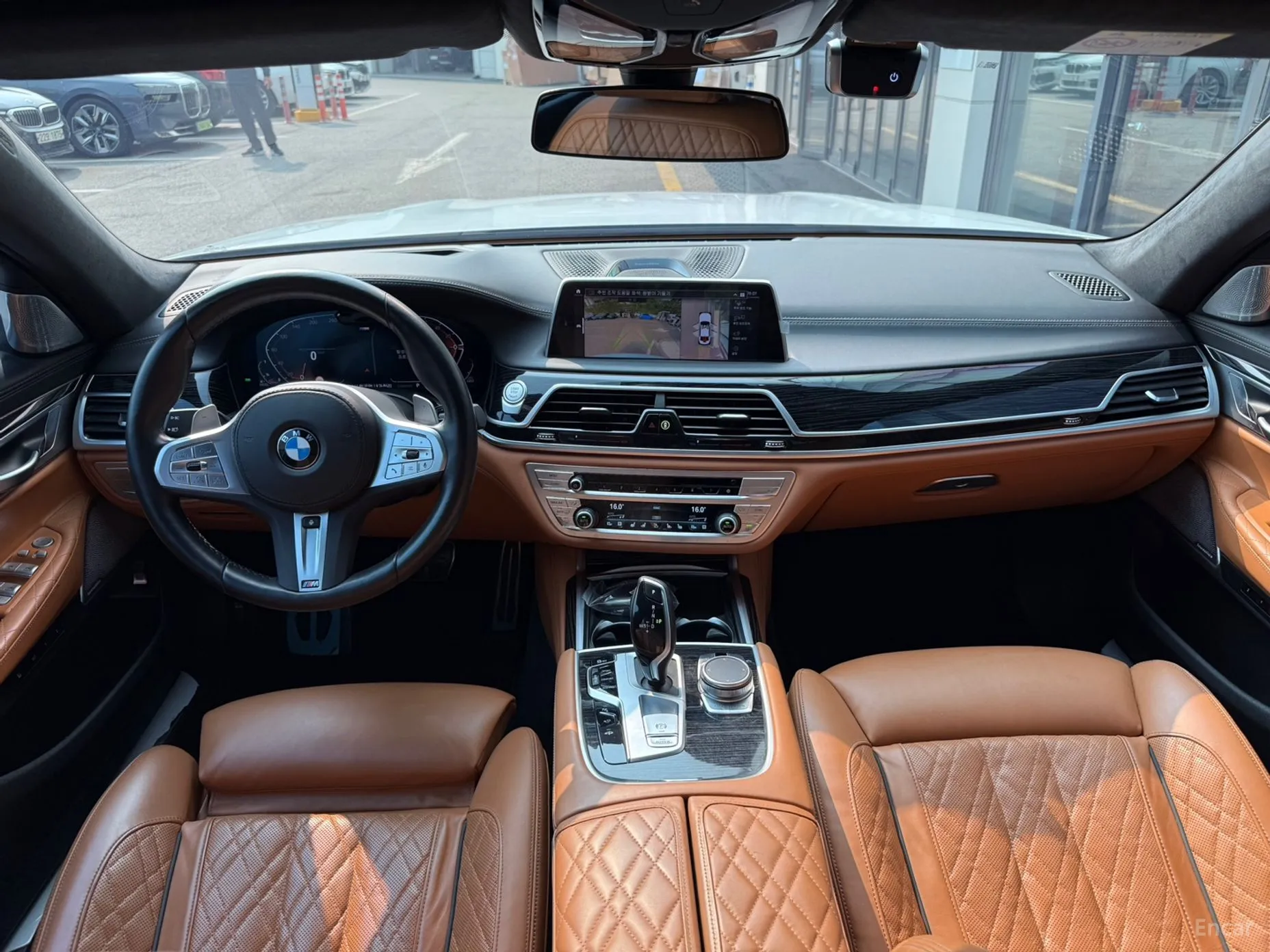 BMW 7 Series (G11) превью 4