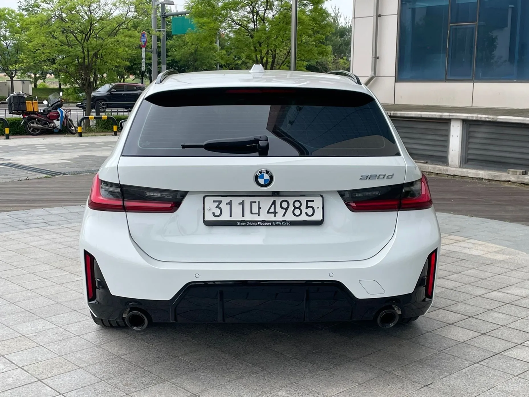 BMW 3 Series (G20) превью 3