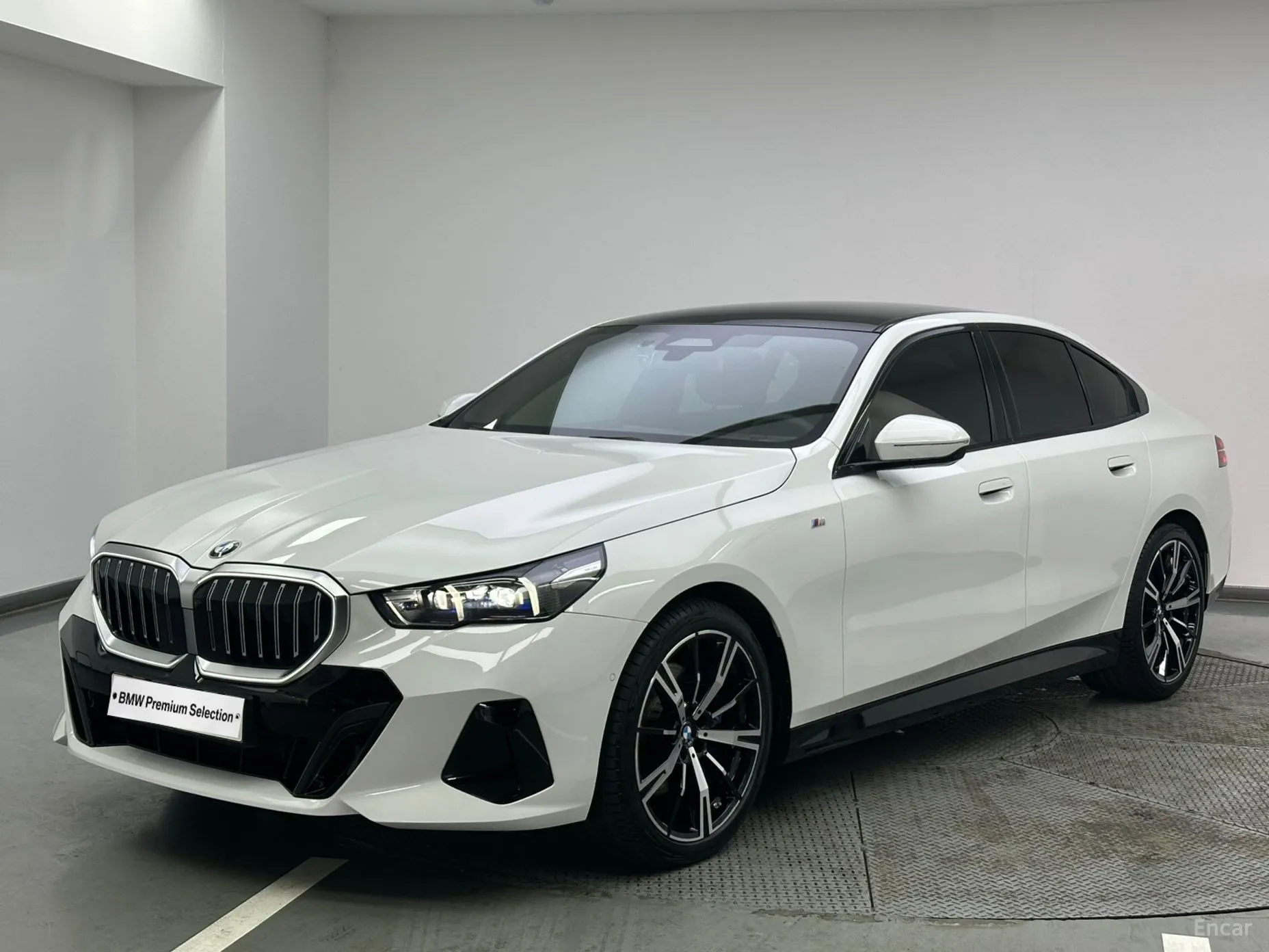 5 Series (G60)