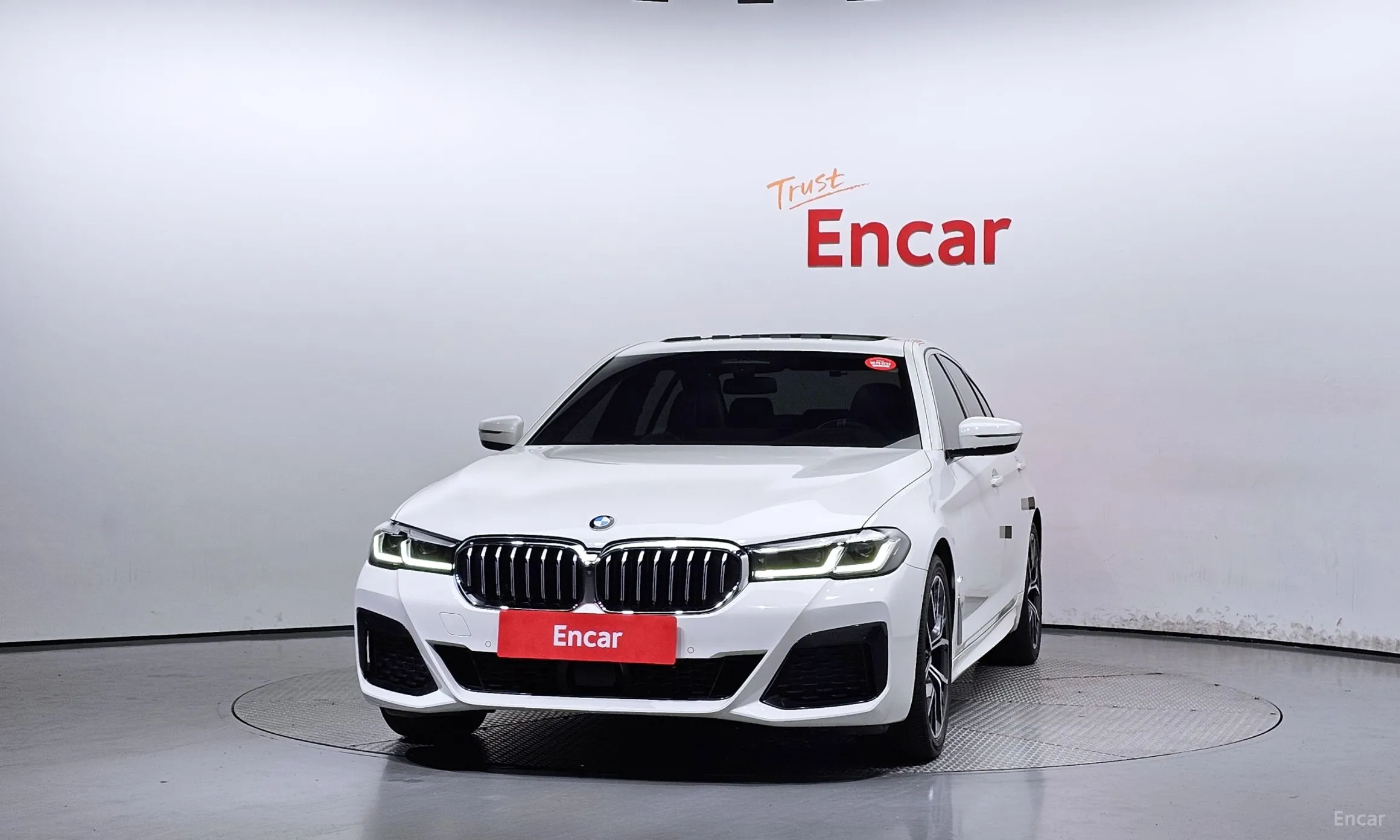 BMW 5 Series (G30)