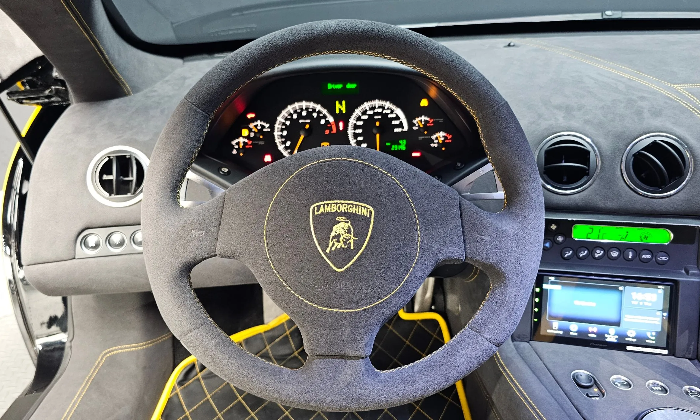 Lamborghini Murcielago превью 12