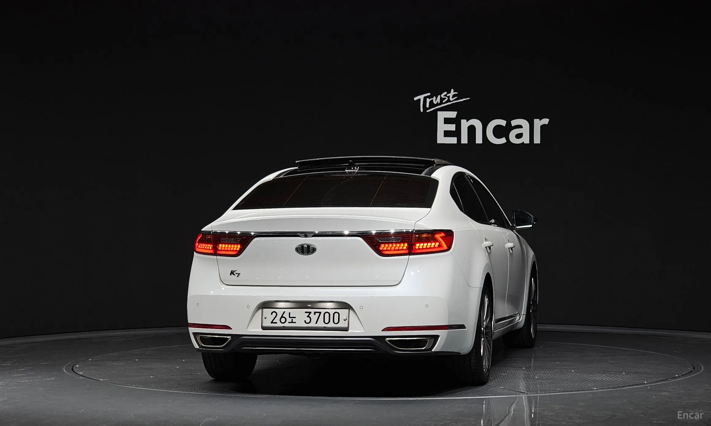 Kia K7 превью 3