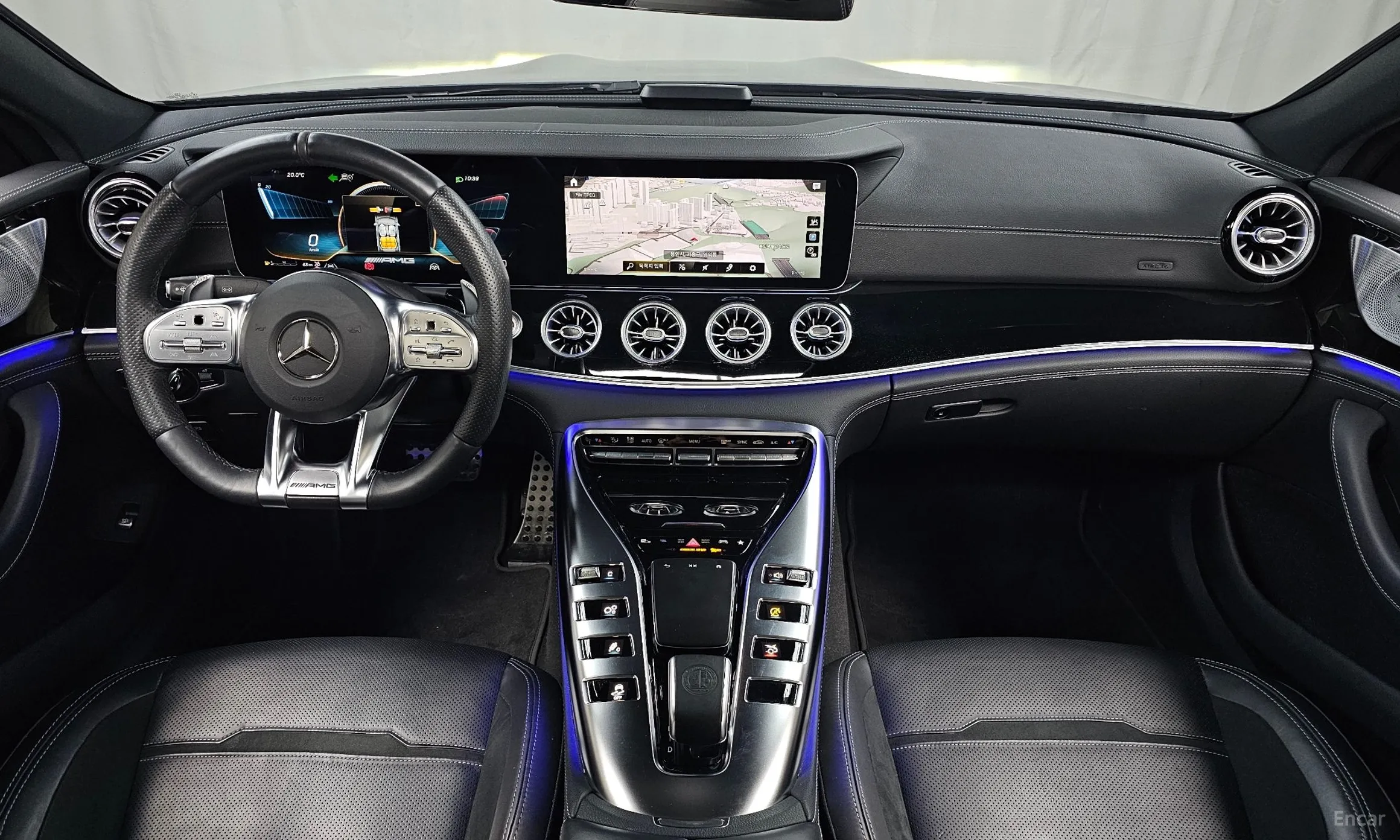 Mercedes Benz AMG GT превью 4
