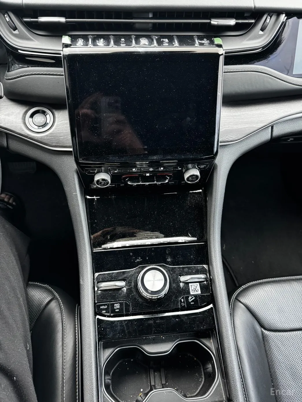 Jeep Grand Cherokee (WL) превью 12