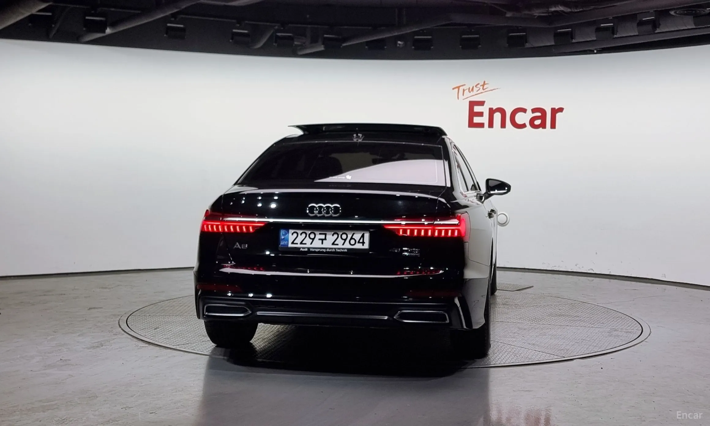 Audi A6 (C8) превью 3