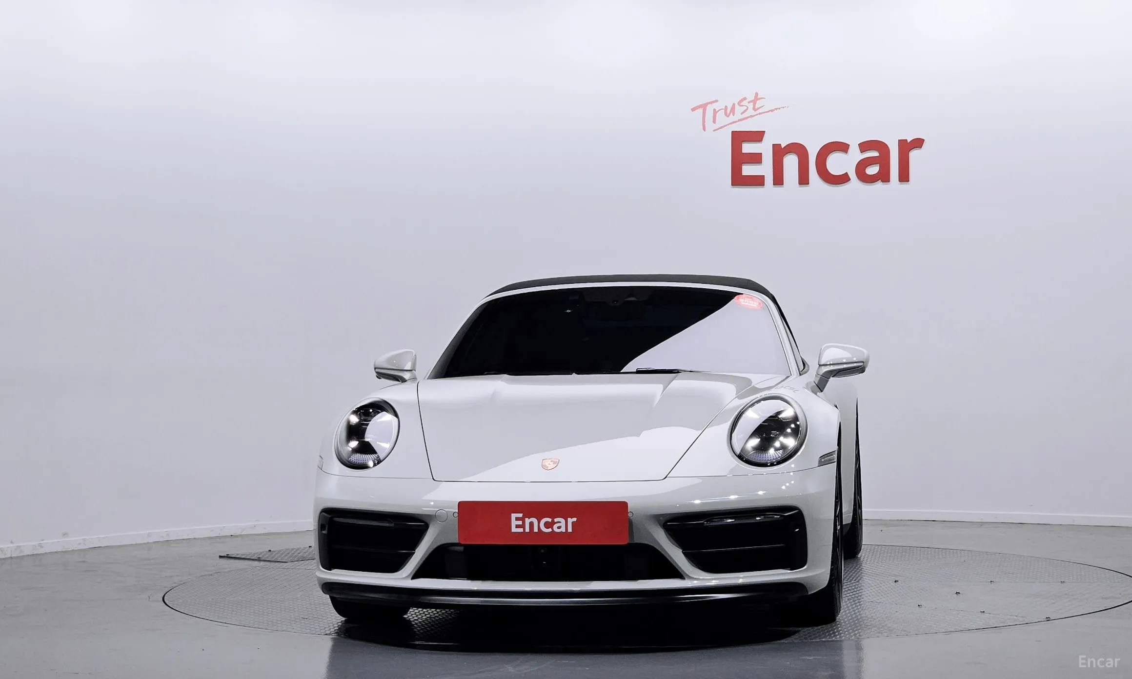 Porsche 911 (992)