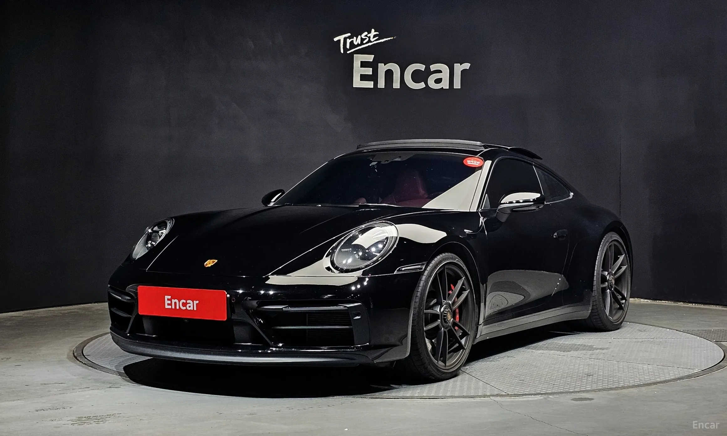 911 (992)