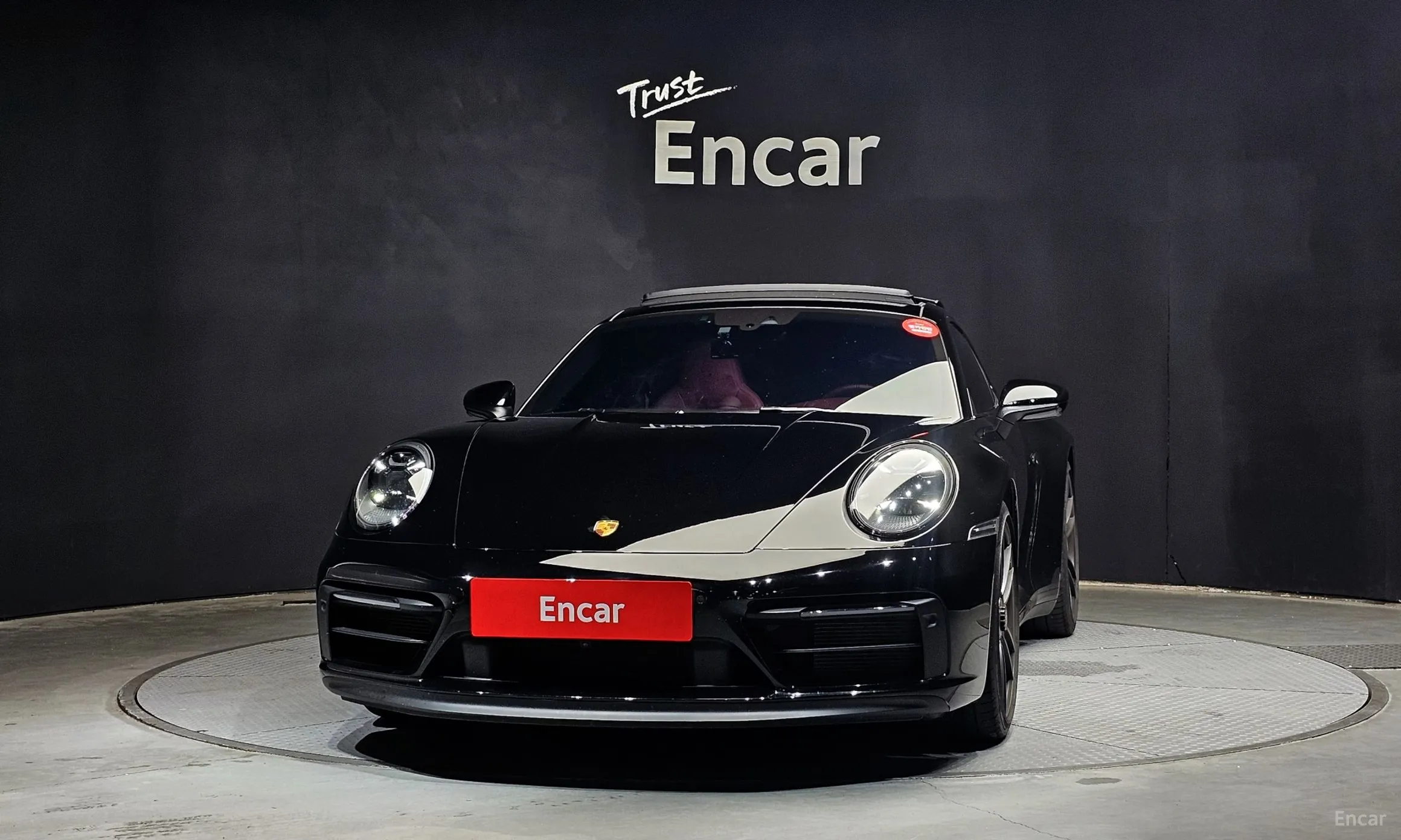 Porsche 911 (992) превью 2