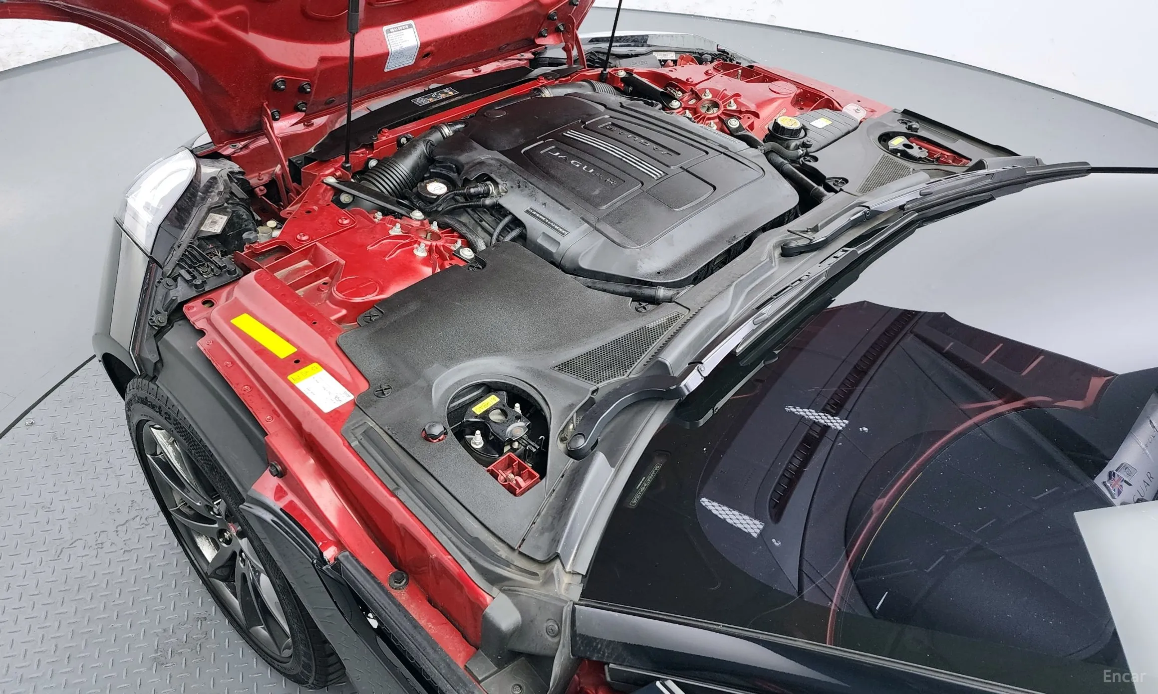 Jaguar F-TYPE превью 6
