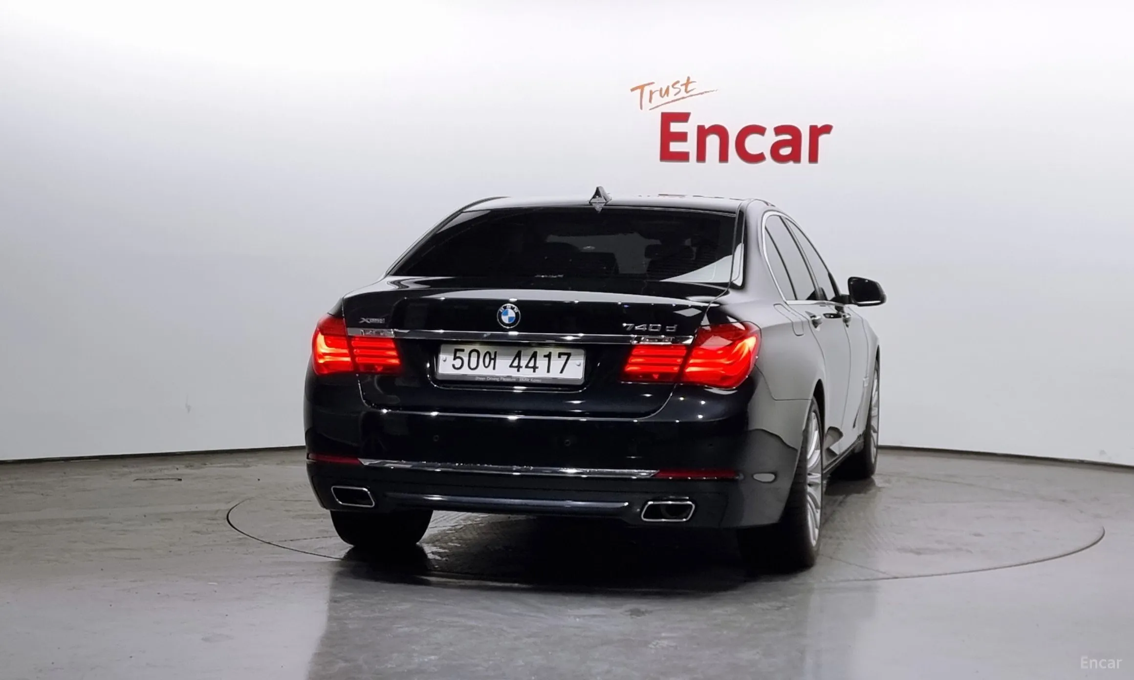 BMW 7 Series (F01) превью 3