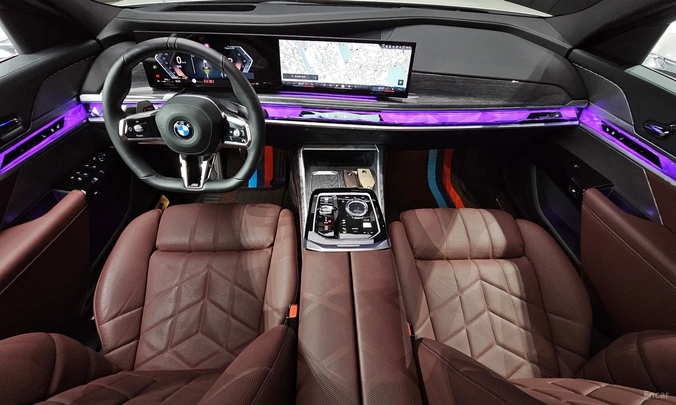 BMW 7 Series (G70) превью 4