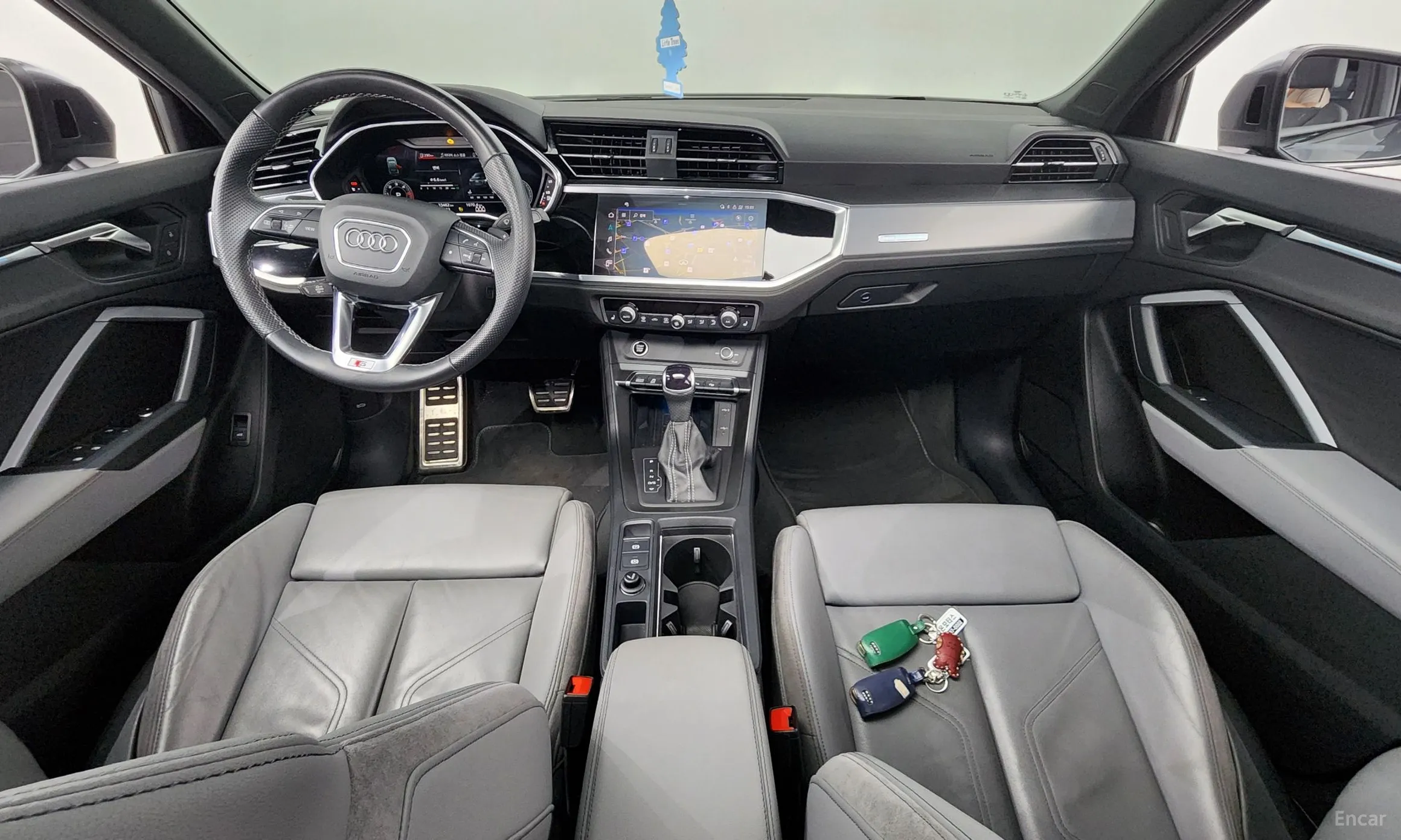 Audi Q3 (F3) превью 4
