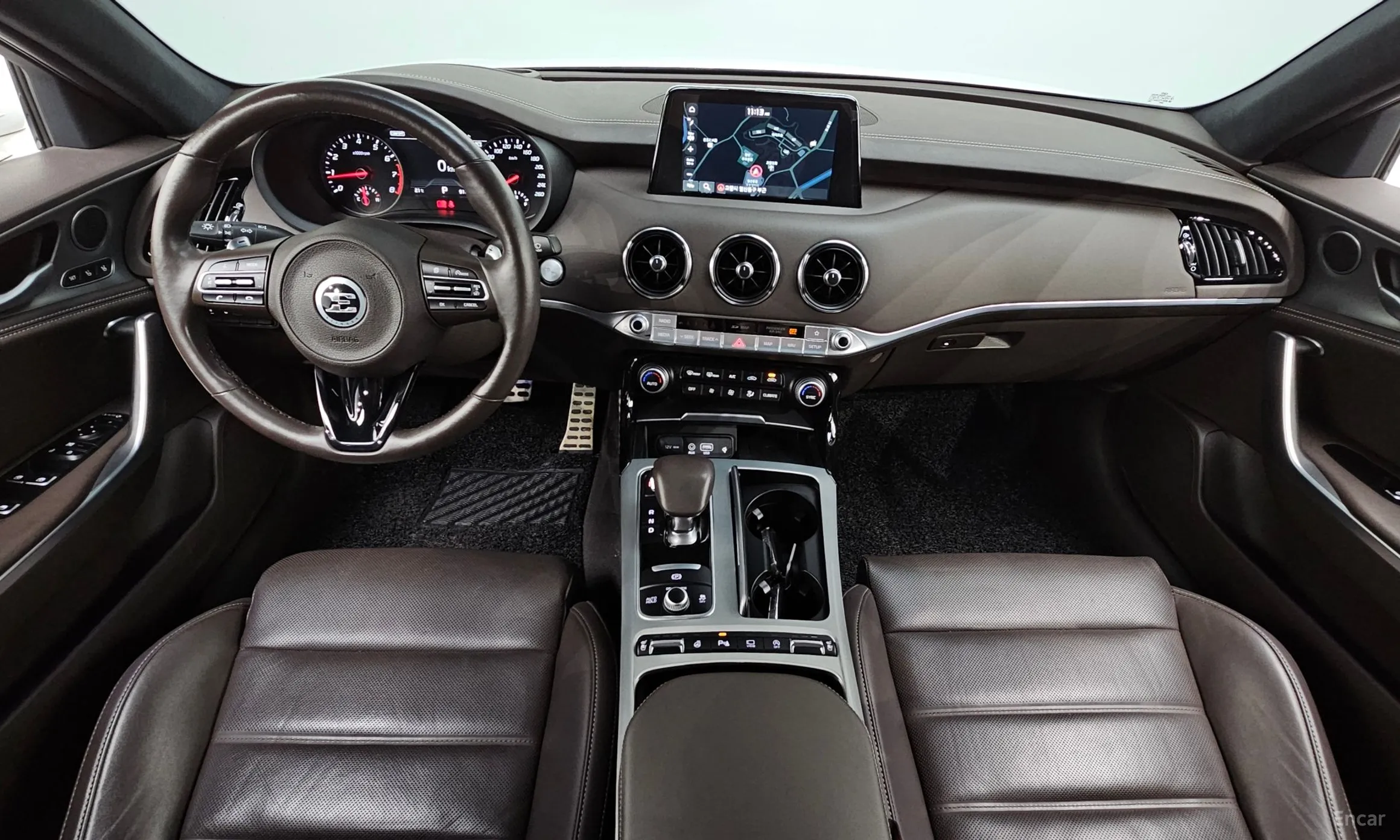 Kia Stinger превью 4