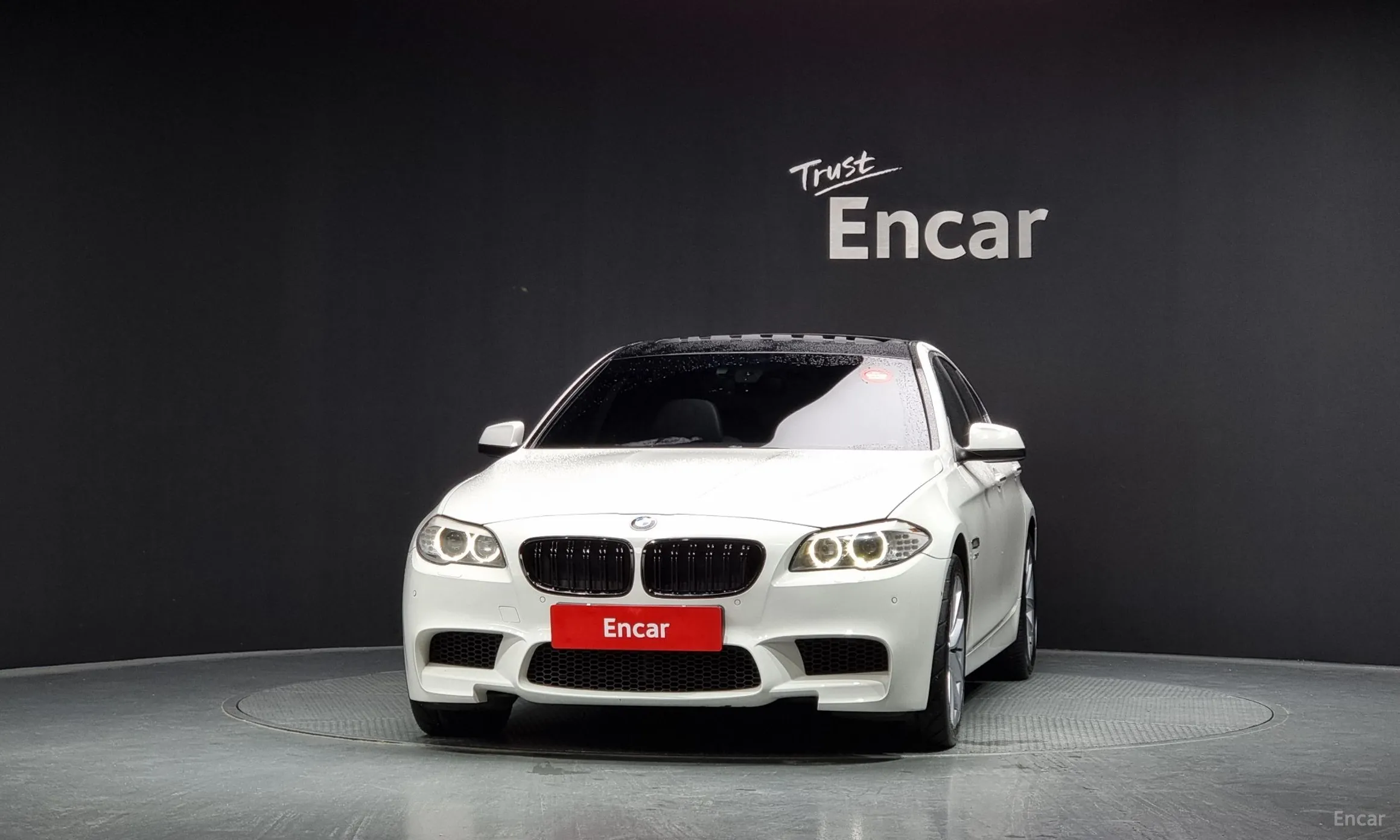 BMW 5 Series (F10) превью 2