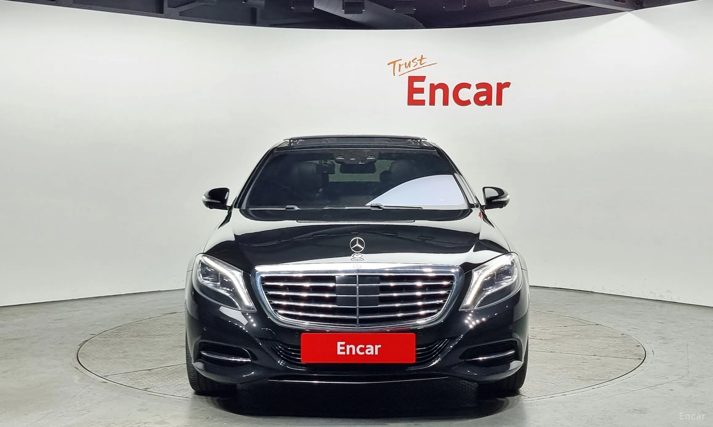Mercedes Benz S-Class W222
