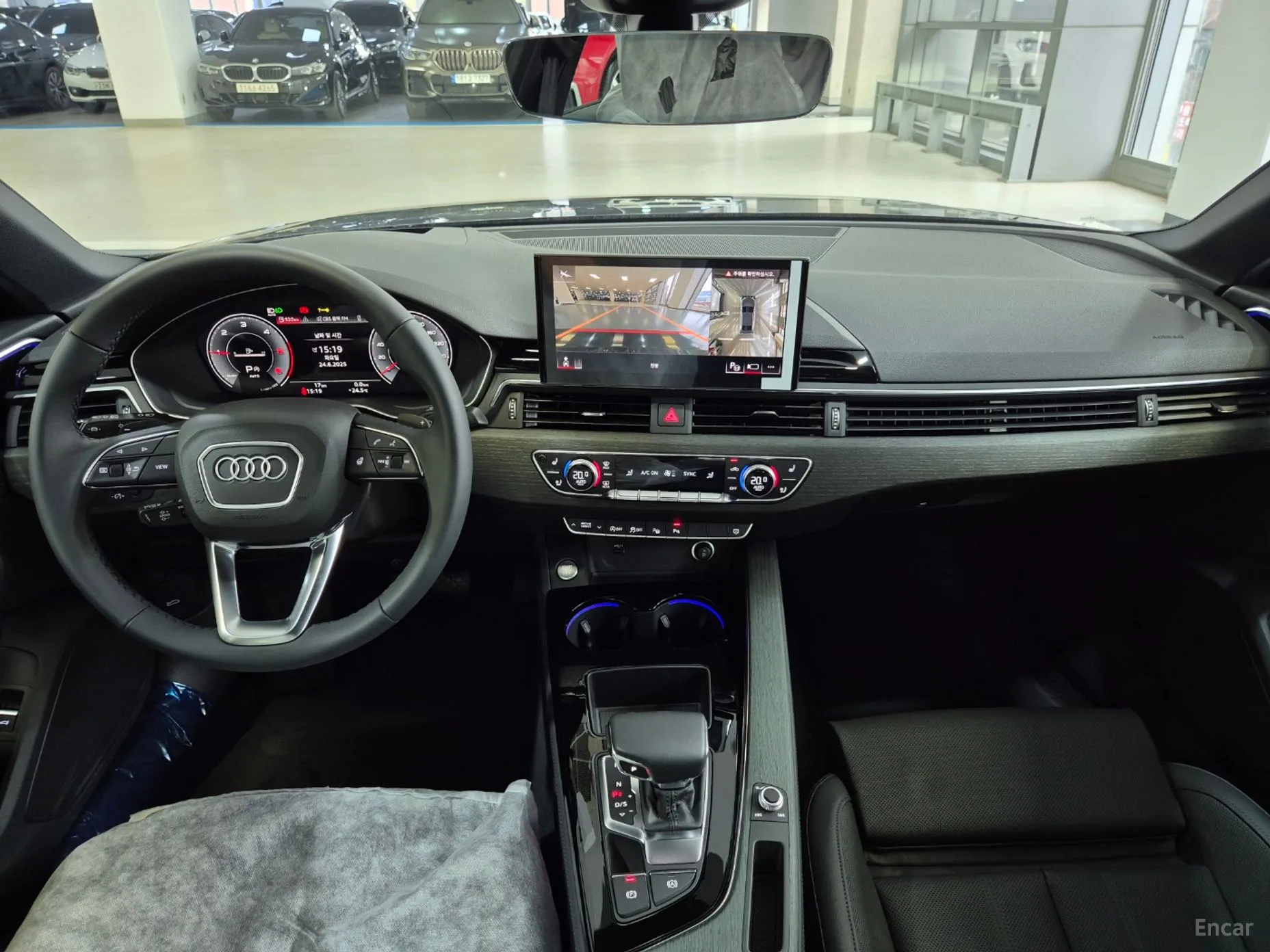 Audi A4 (B9) превью 4