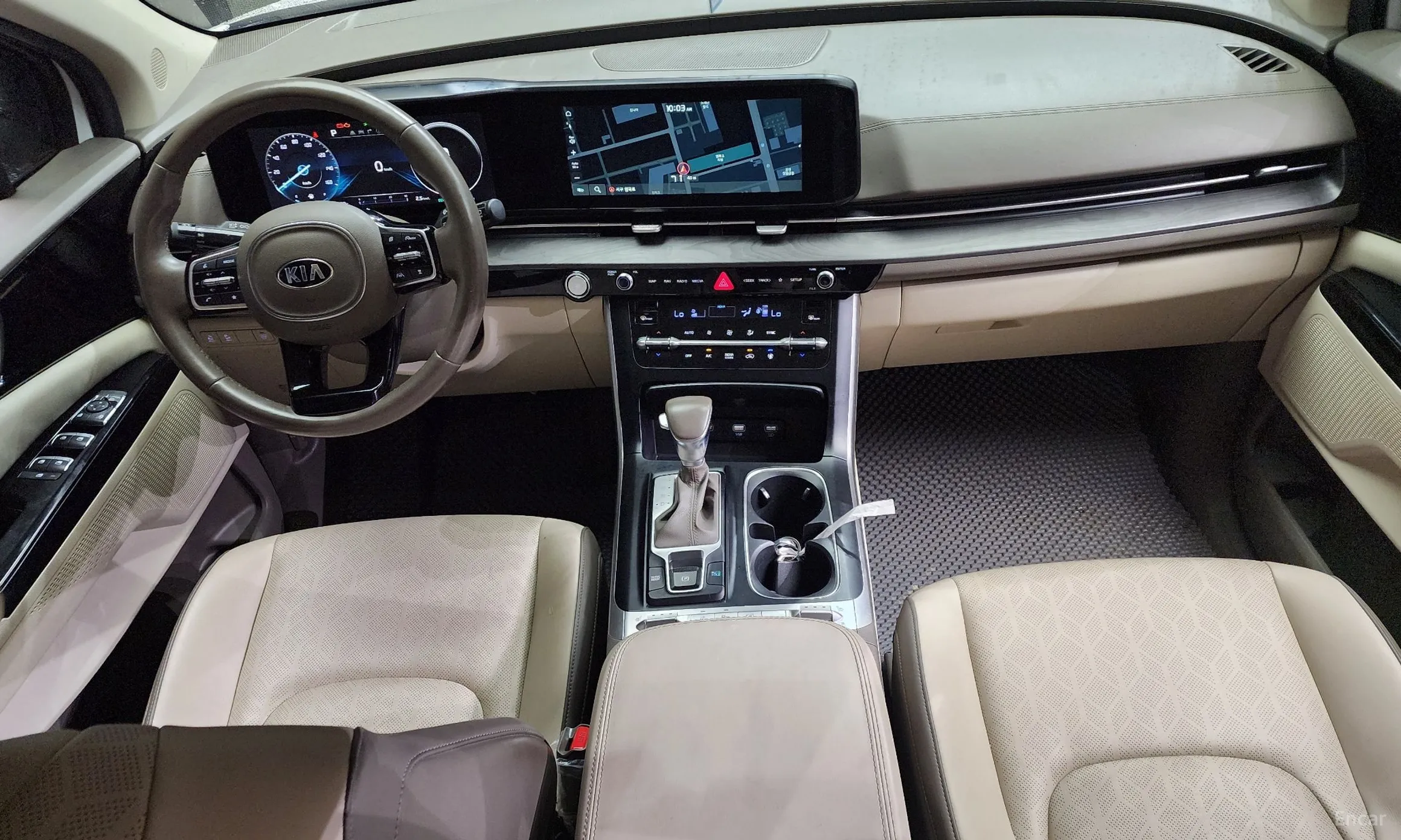 Kia Carnival Gen 4 превью 4