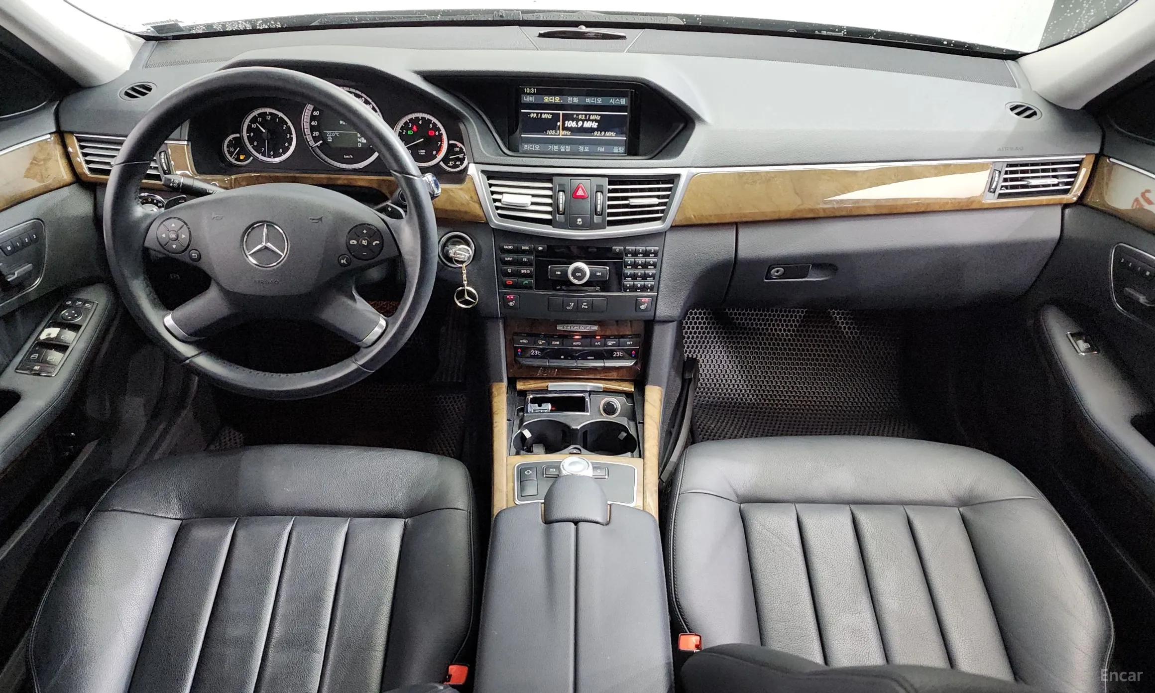 Mercedes Benz E-Class W212 превью 4