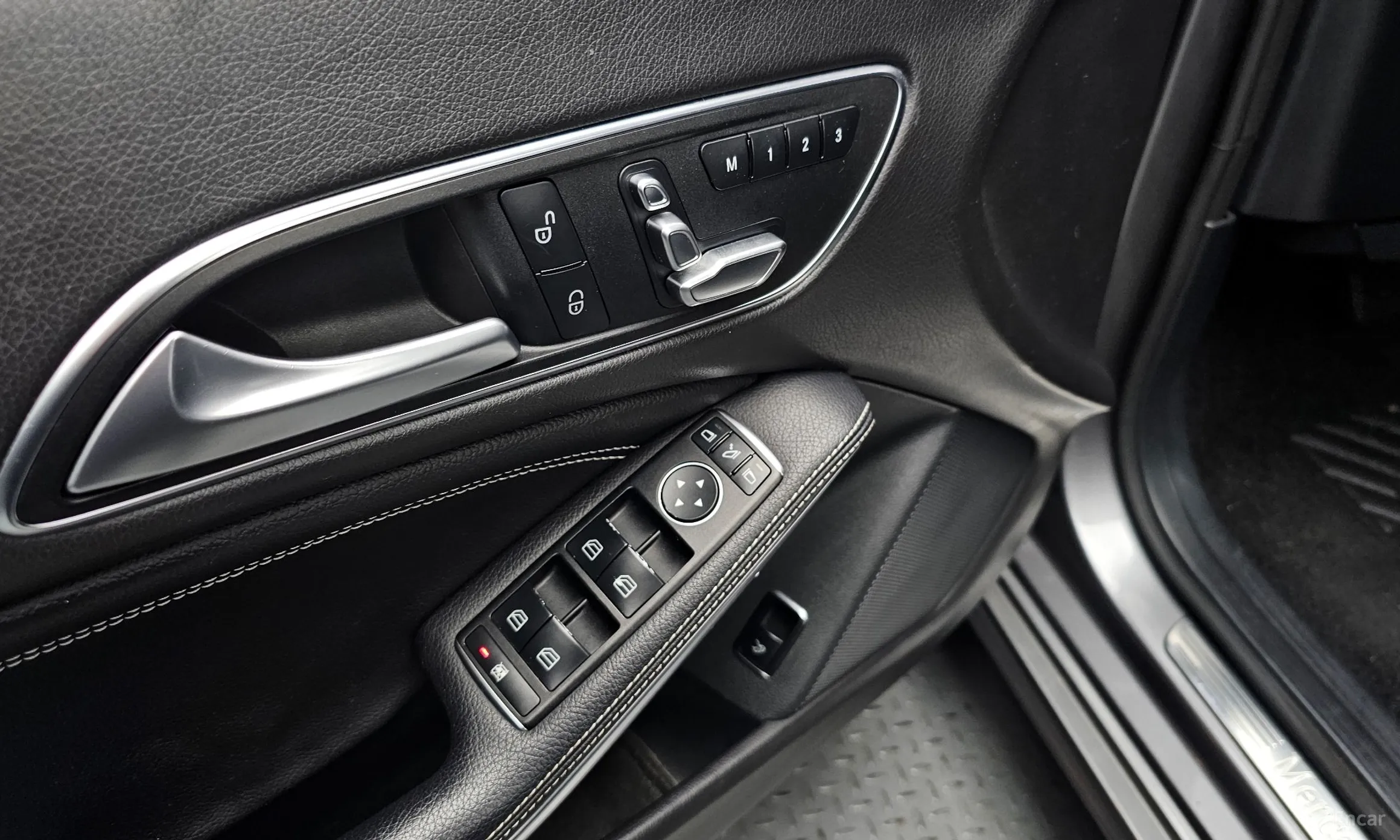 Mercedes Benz CLA-Class C117 превью 17