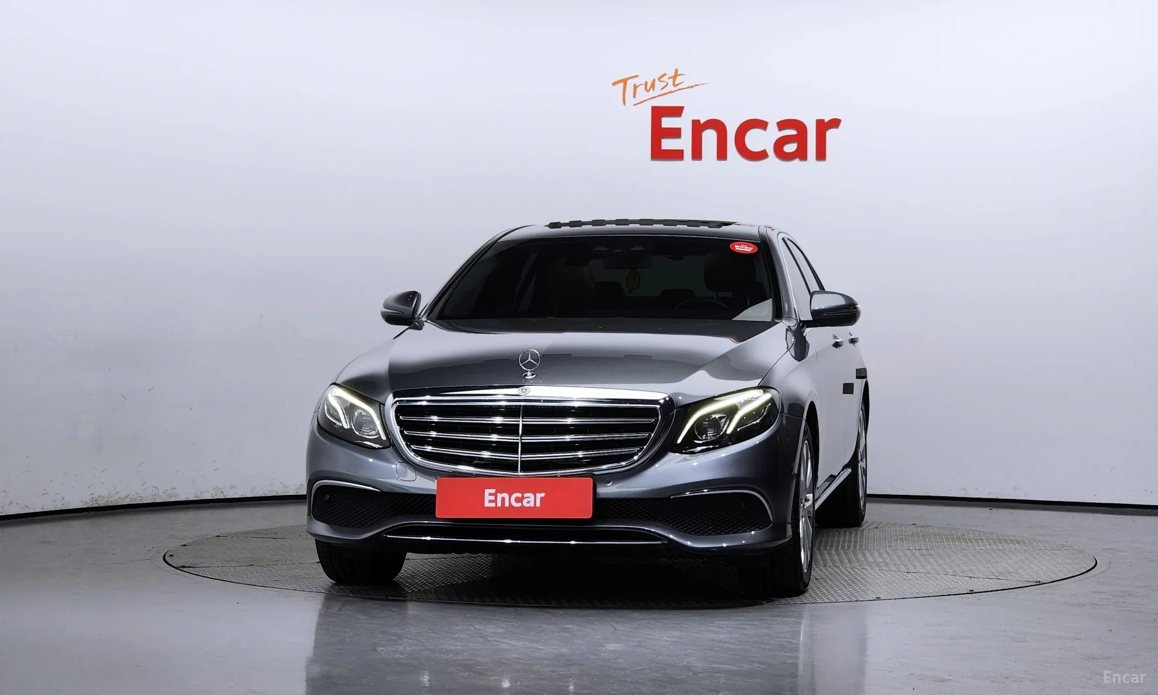 Mercedes Benz E-Class W213