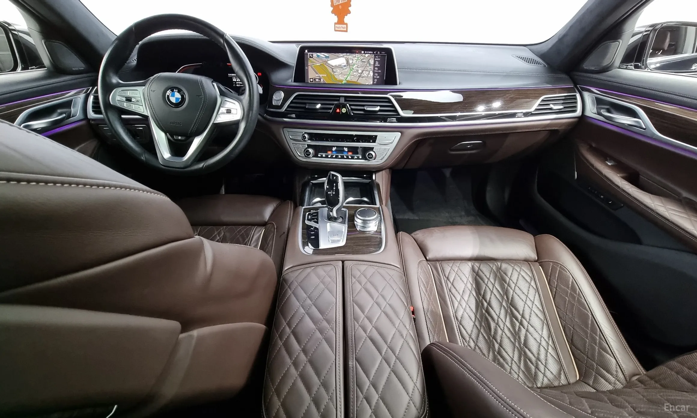 BMW 7 Series (G11) превью 4