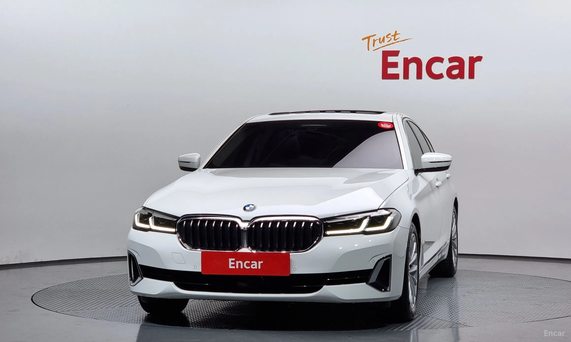 BMW 5 Series (G30)