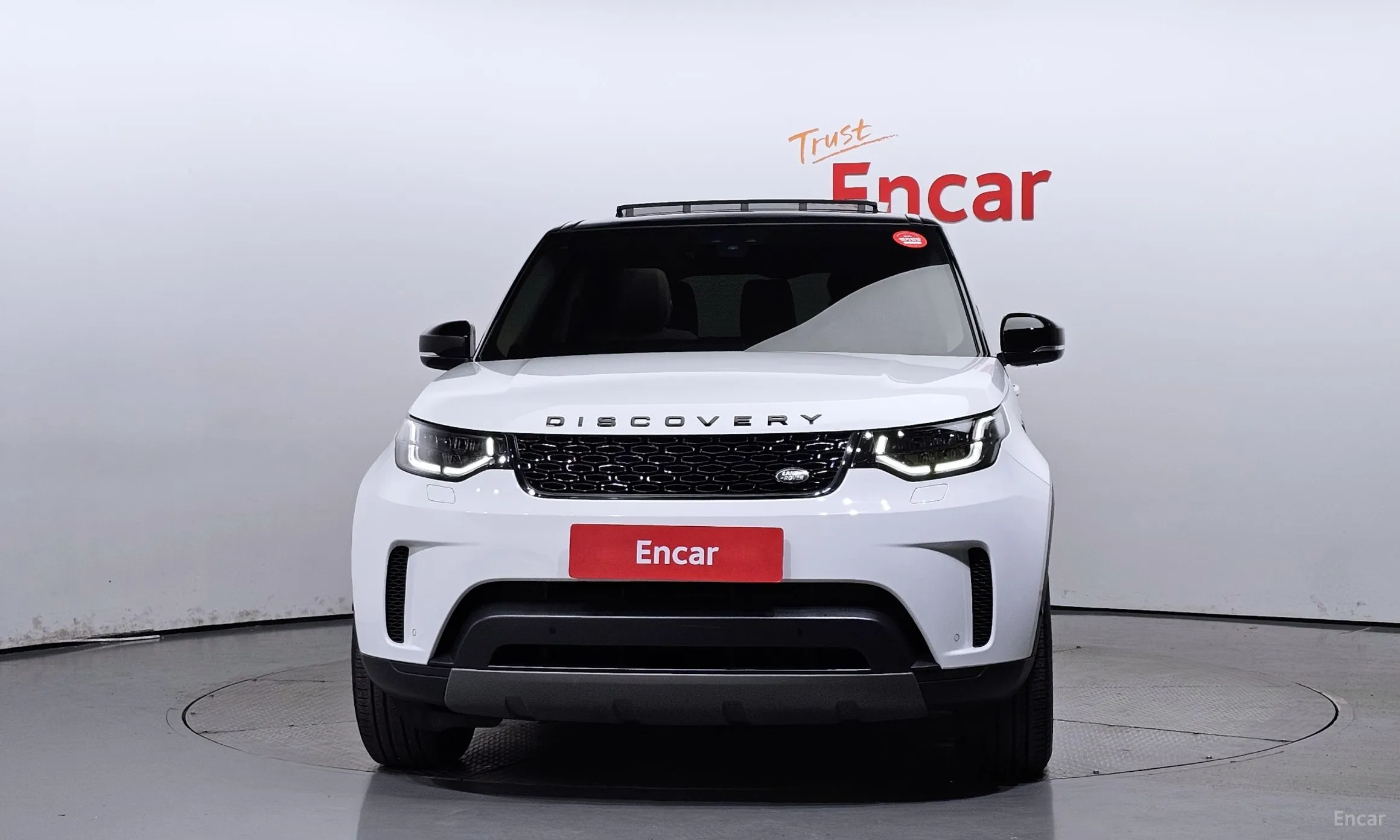 Land Rover Discovery 5 превью 2
