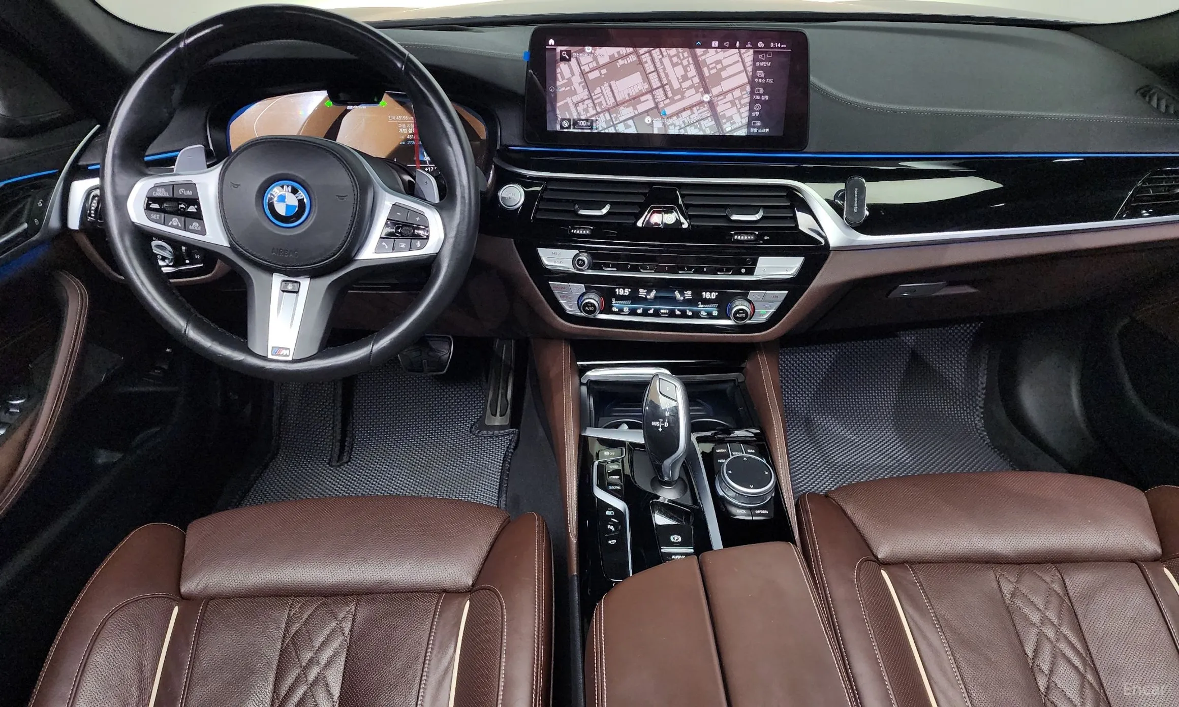 BMW 5 Series (G30) превью 4