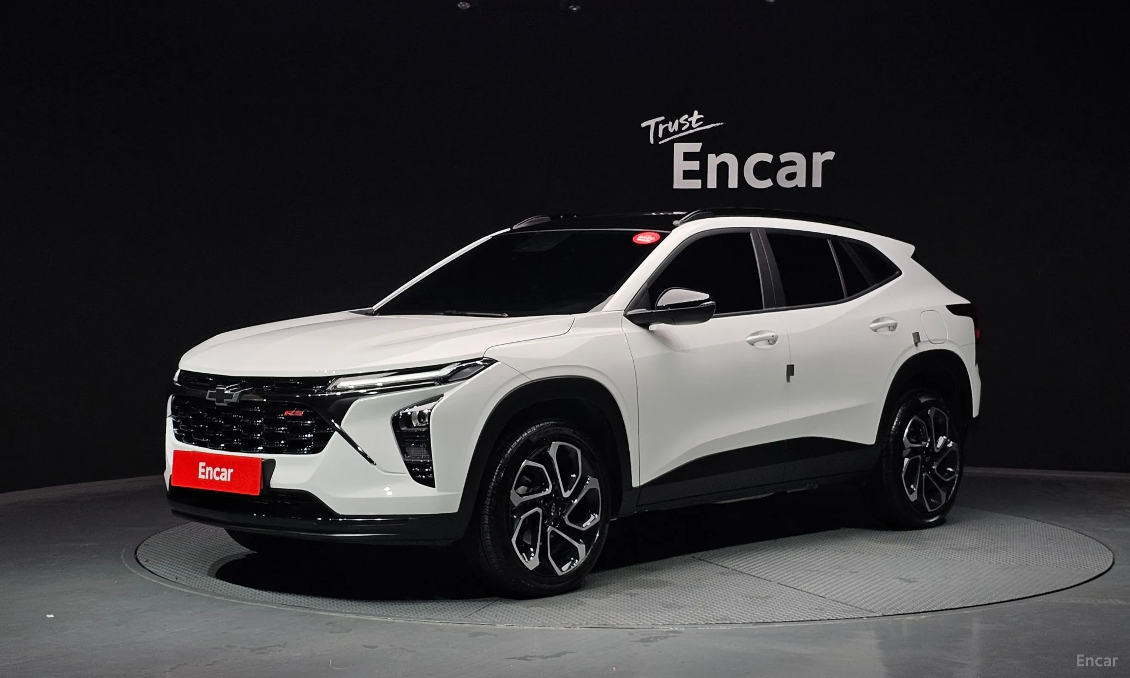 Trax Crossover