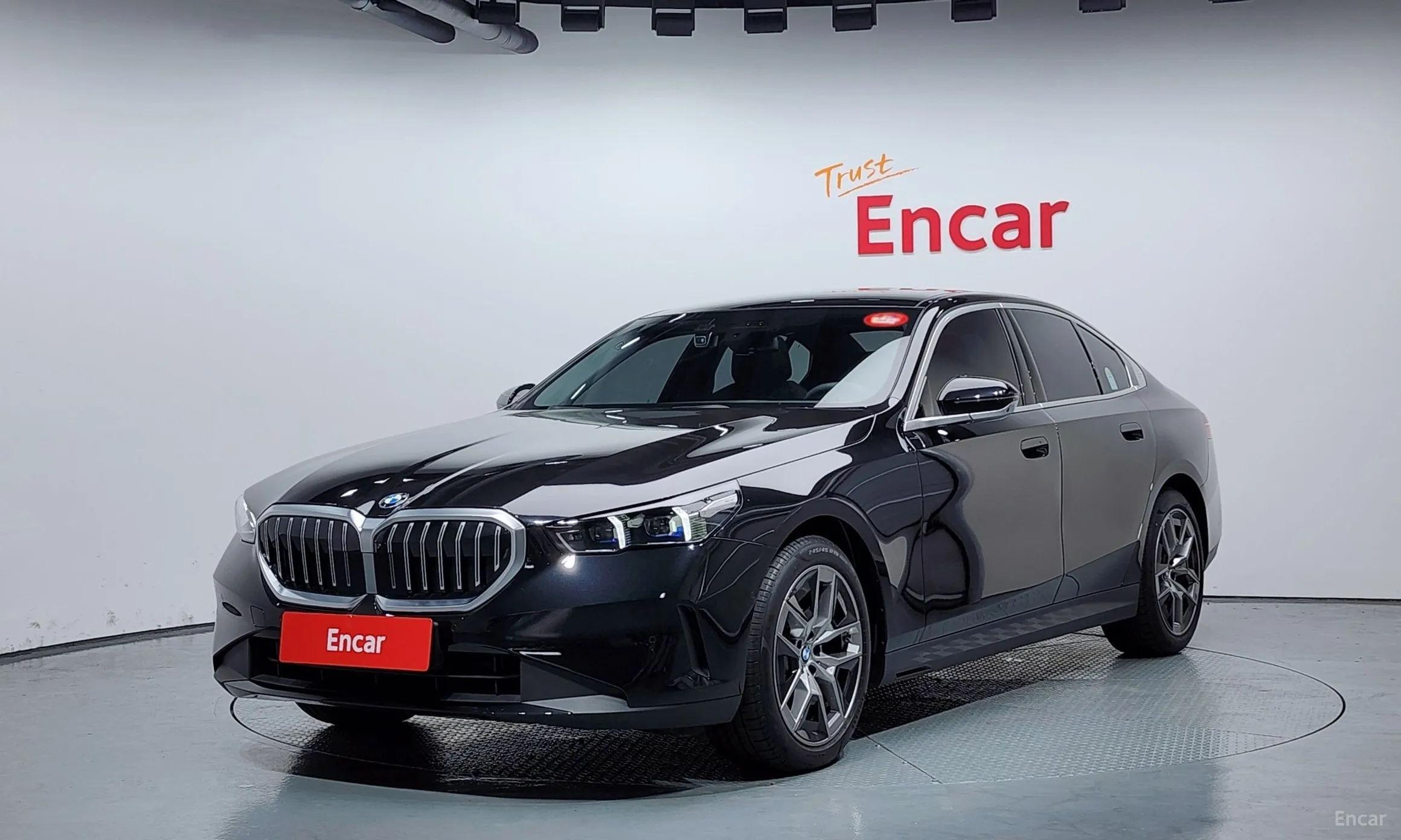 5 Series (G60)