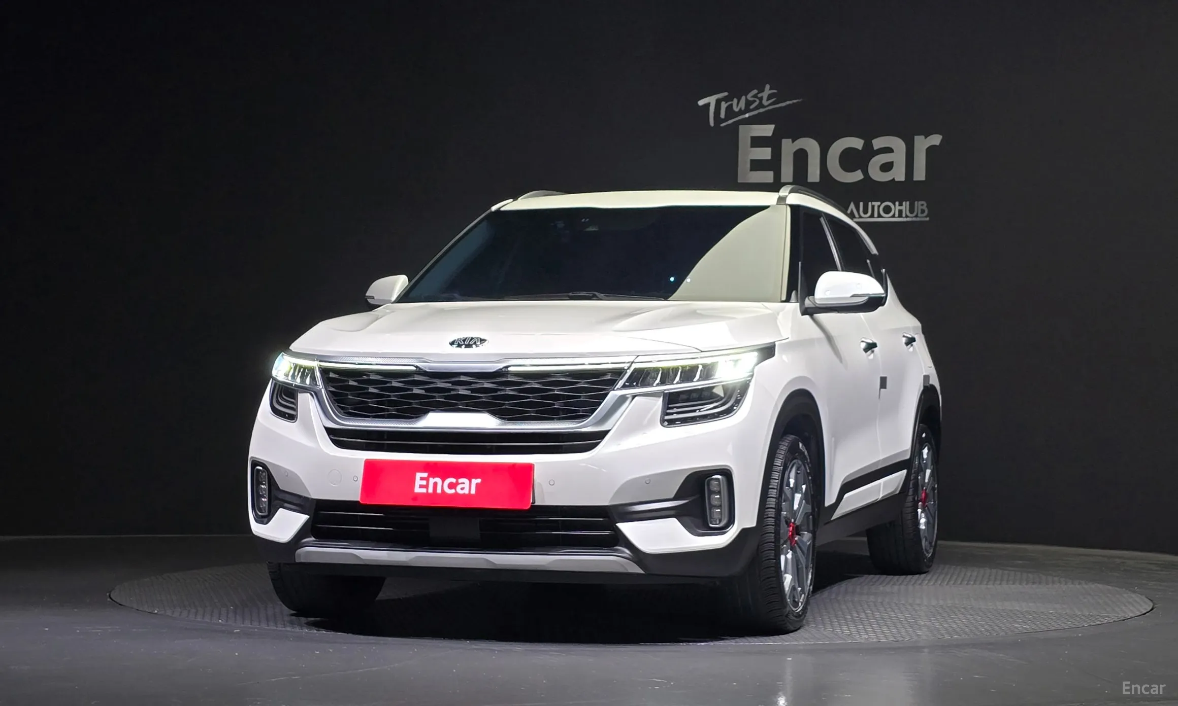 Kia Seltos превью 2