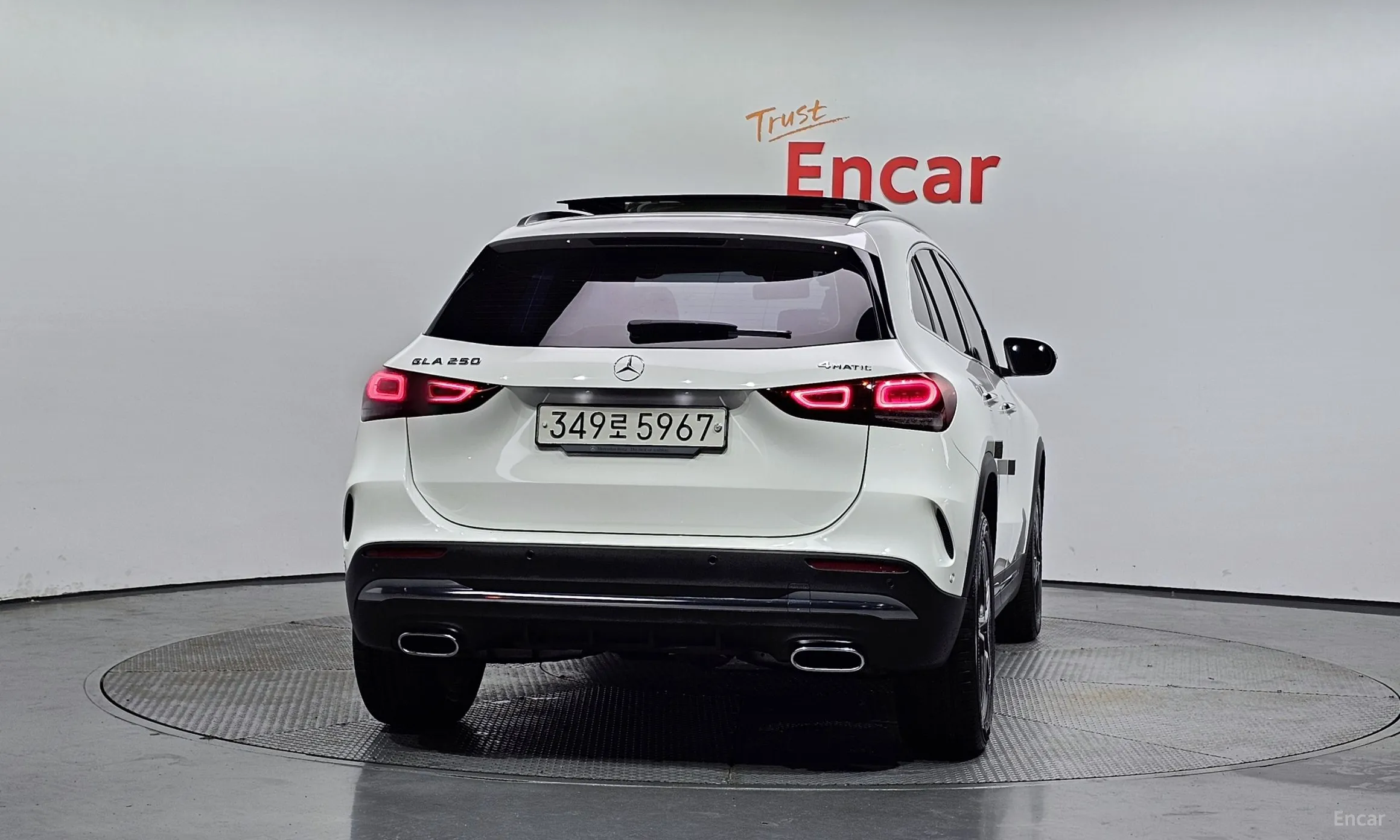 Mercedes Benz GLA-Class H247 превью 3